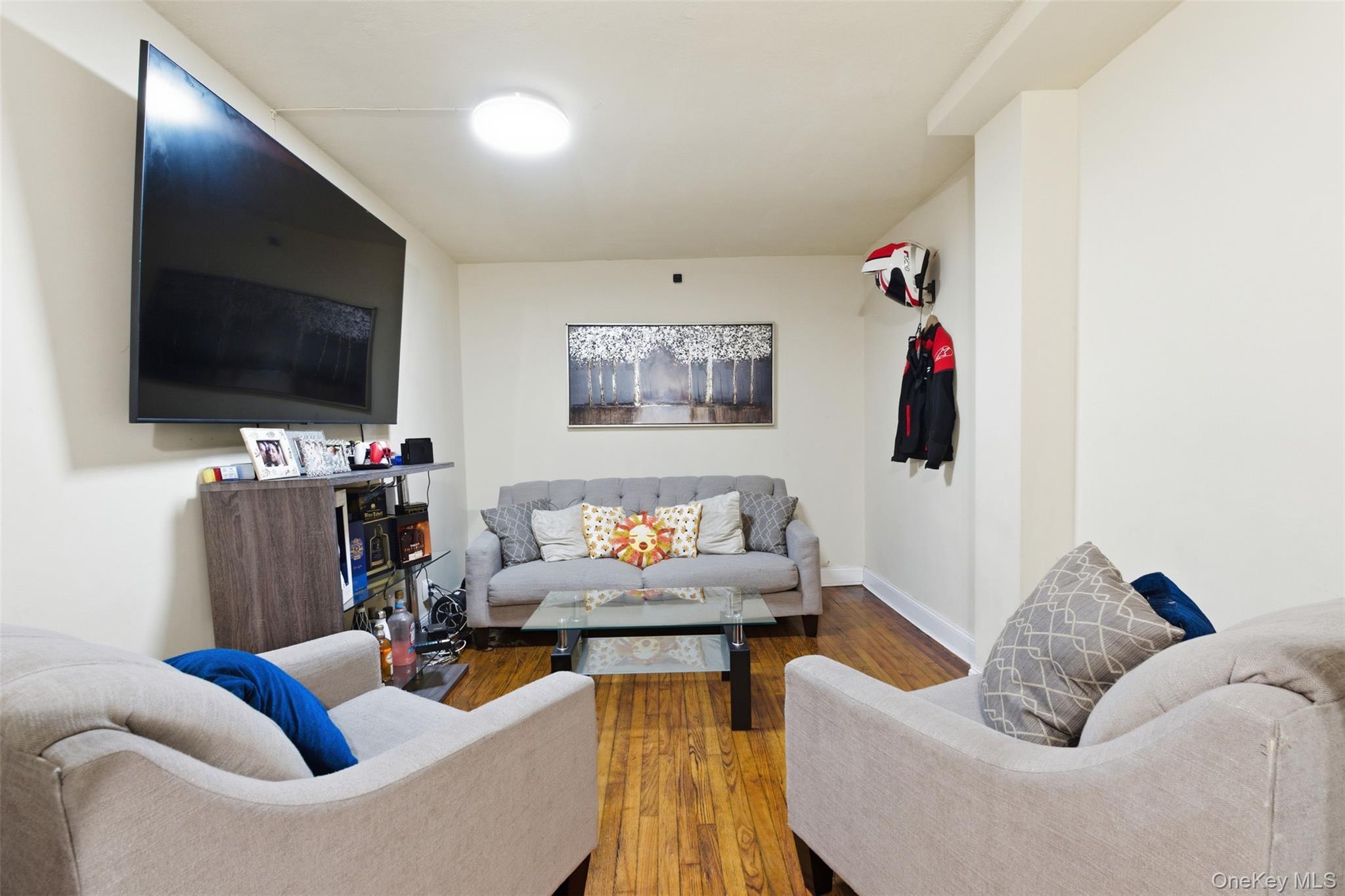 Single Family Astor  Bronx, NY 10469, MLS-948650-31