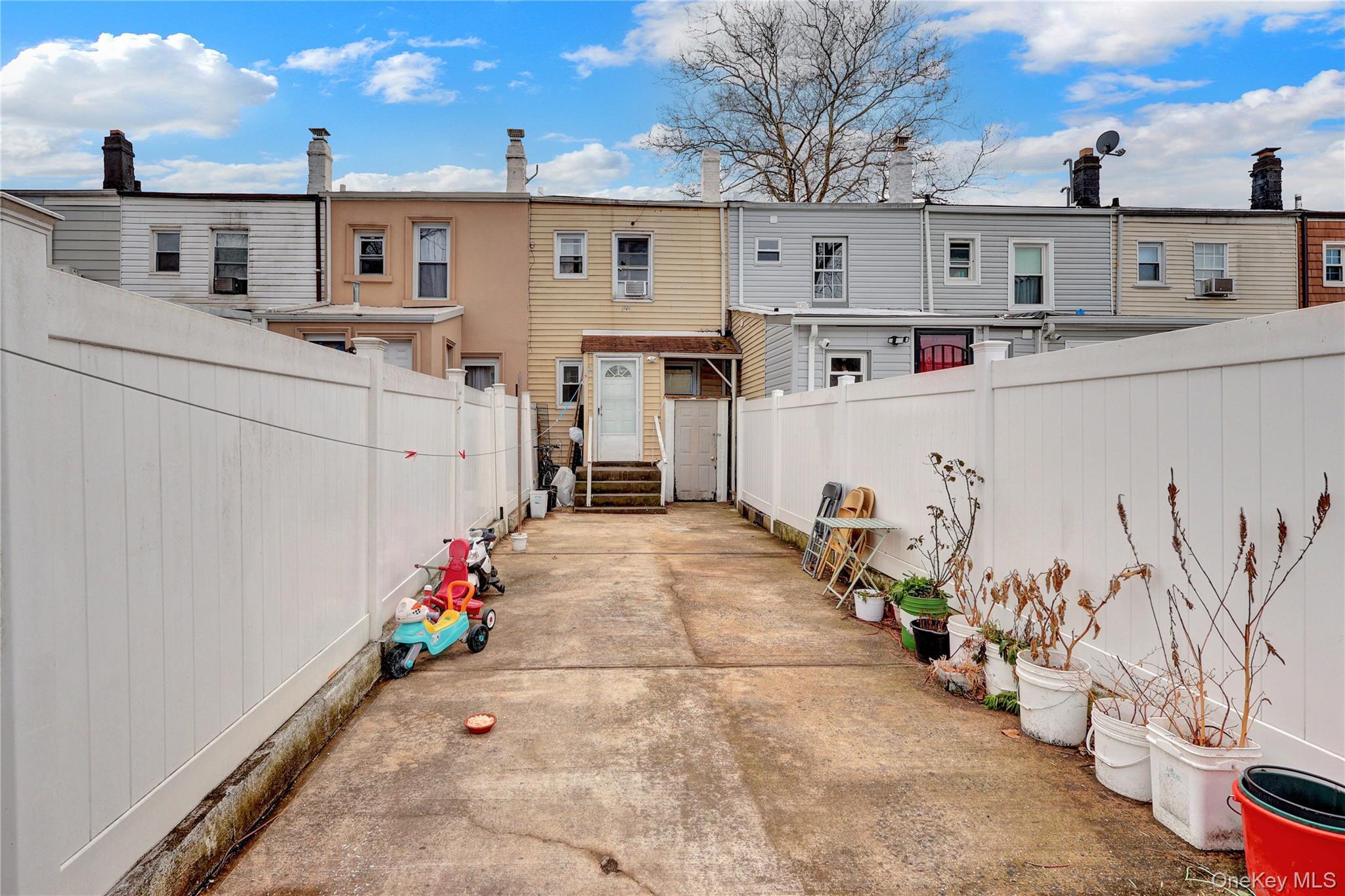 Single Family 118th  Queens, NY 11434, MLS-948659-24