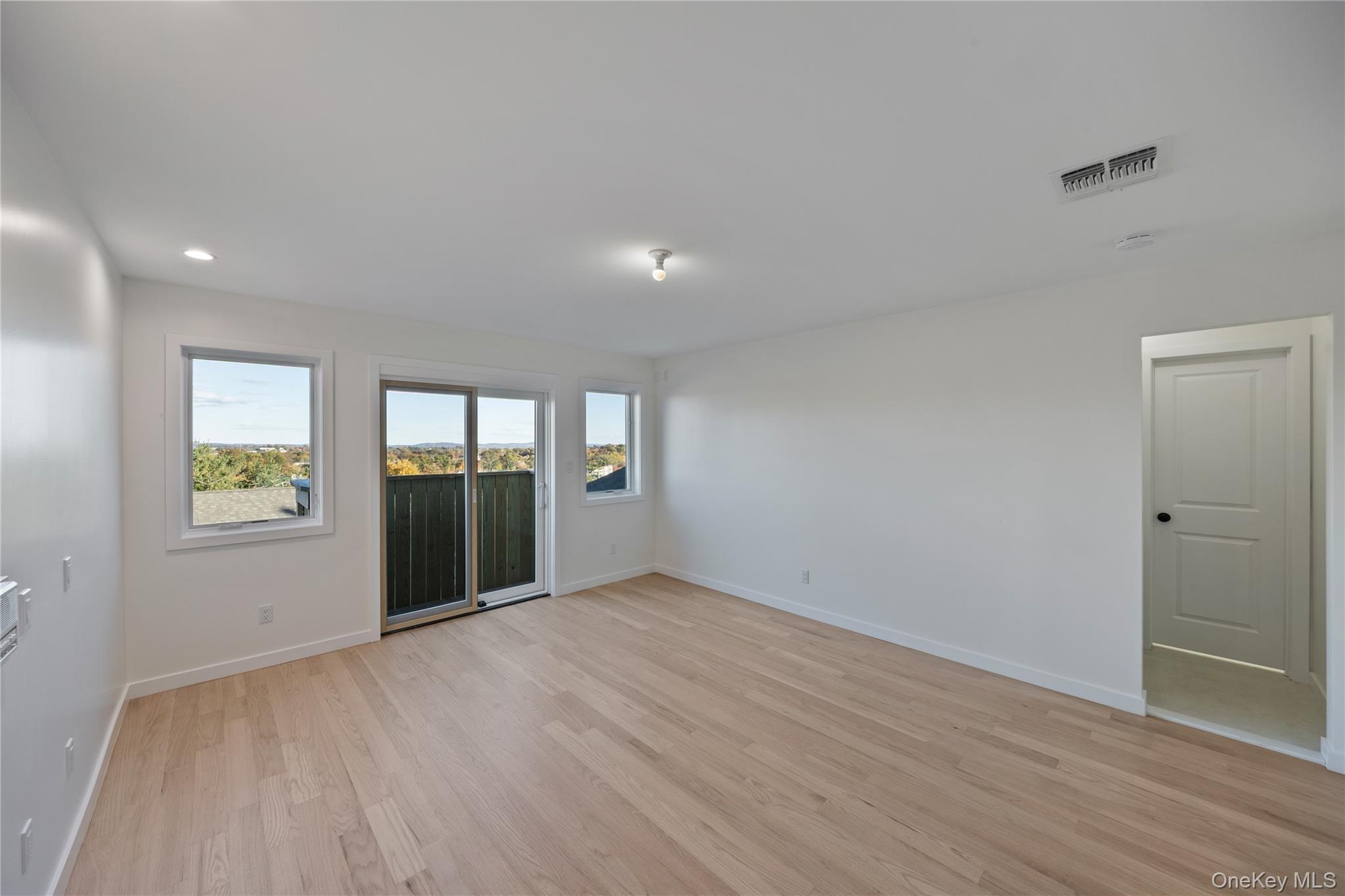 Condo Blauvelt  Rockland County, NY 10952, MLS-948661-16