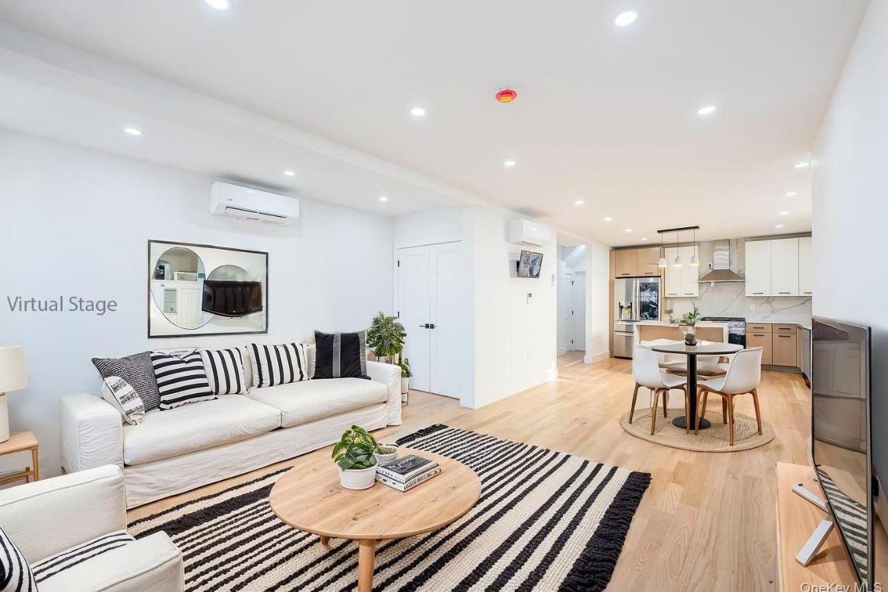 Single Family 162nd  Queens, NY 11366, MLS-948664-3