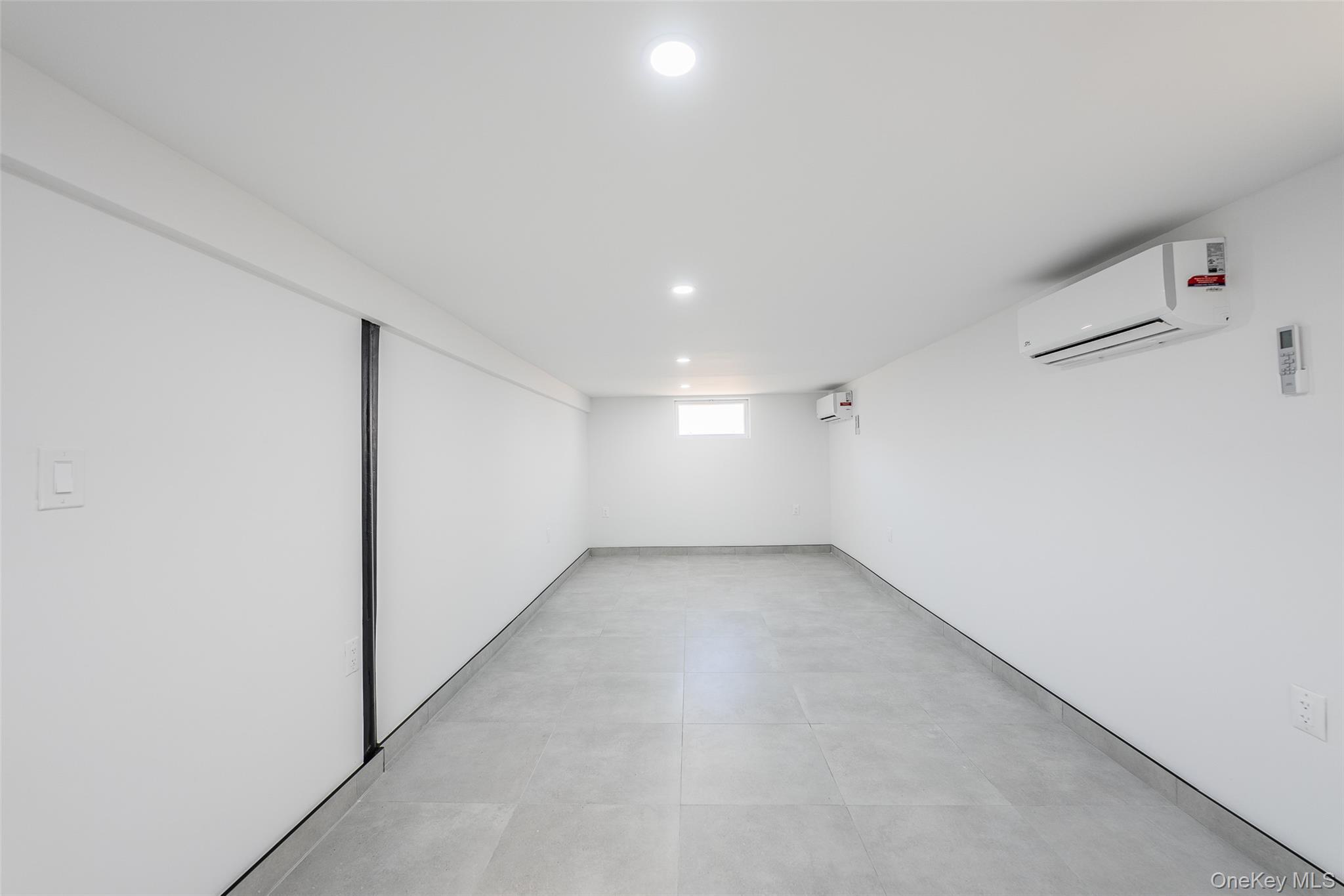 Single Family 162nd  Queens, NY 11366, MLS-948664-30