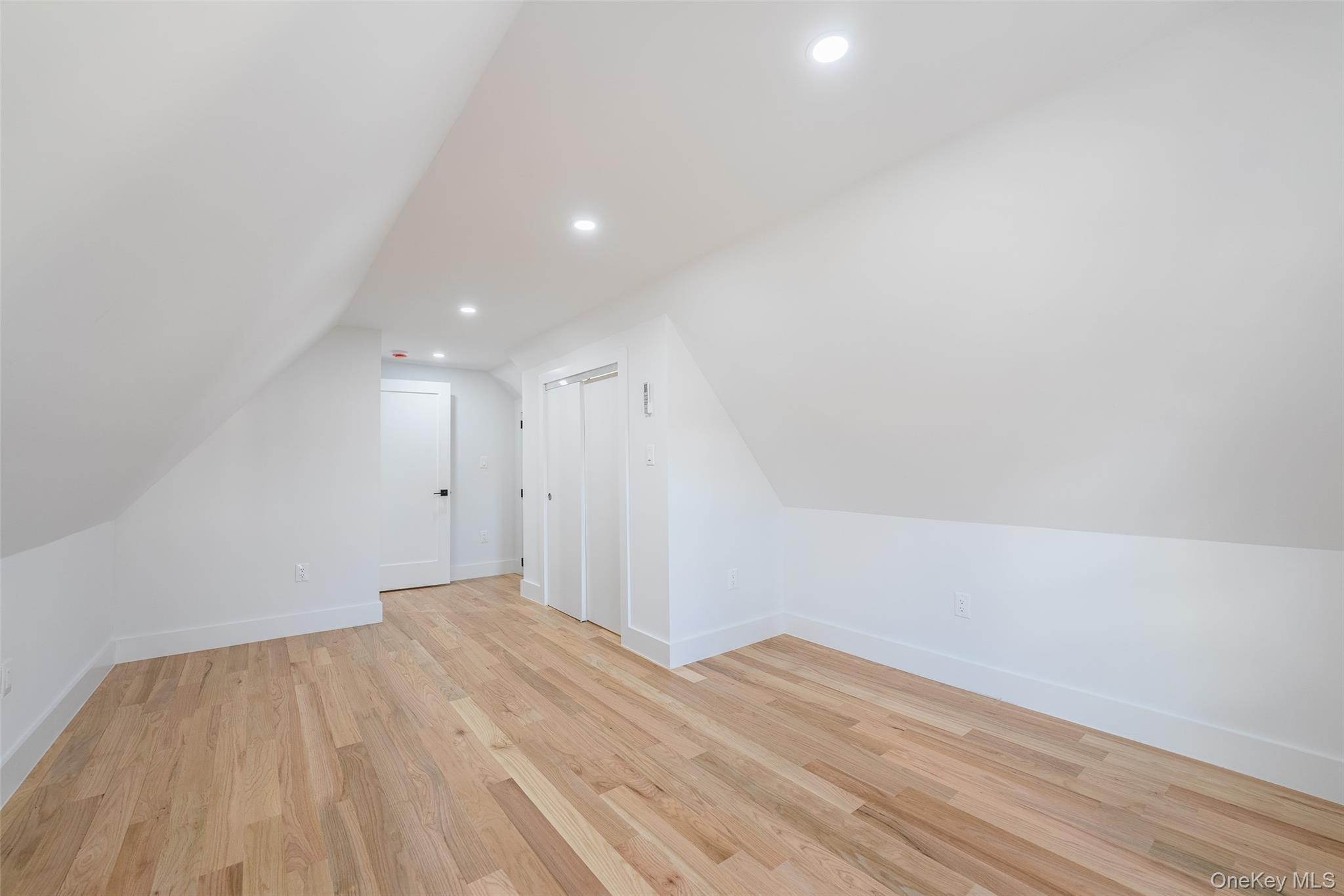 Single Family 162nd  Queens, NY 11366, MLS-948664-41