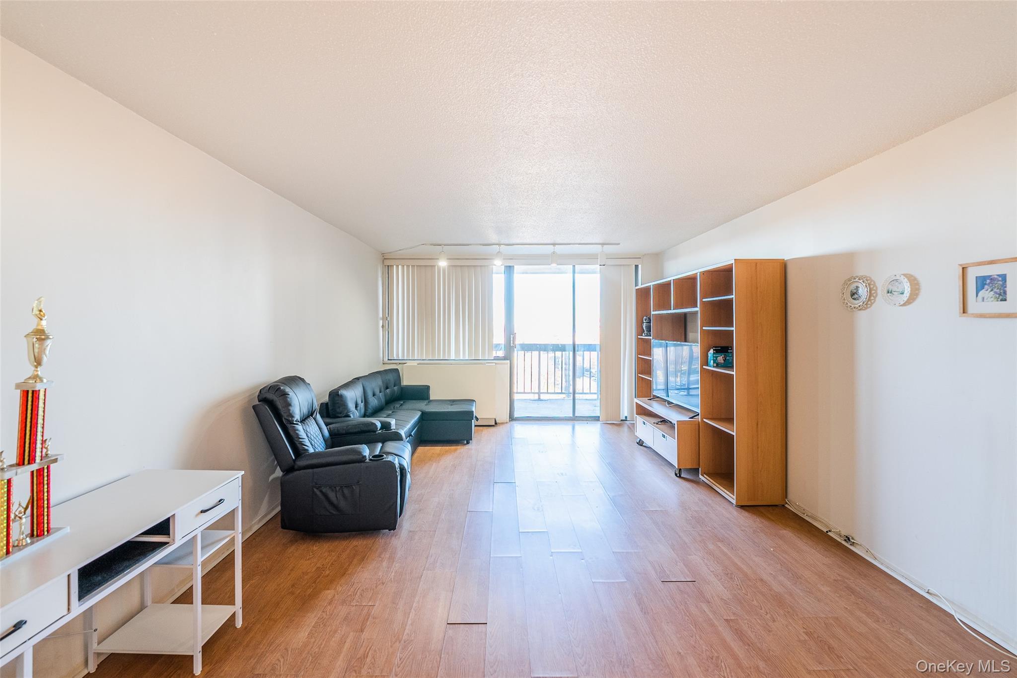 Condo Bay Club  Queens, NY 11360, MLS-948676-17