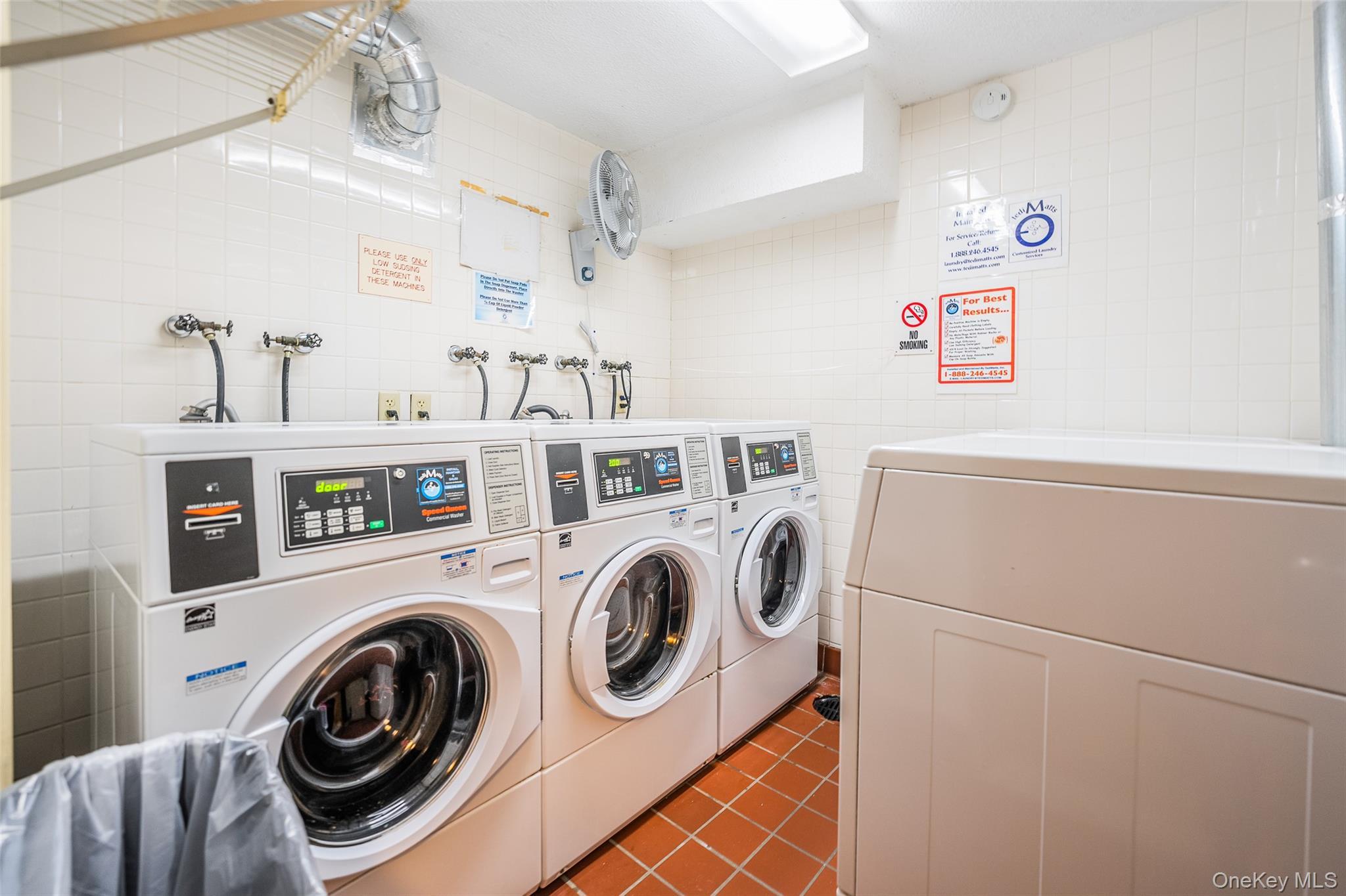 Condo Bay Club  Queens, NY 11360, MLS-948676-25