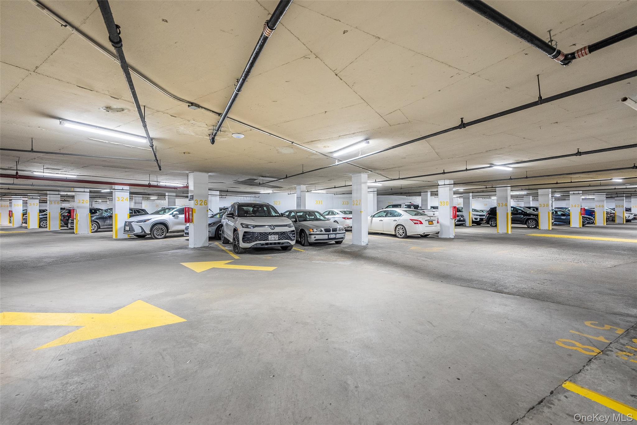 Condo Bay Club  Queens, NY 11360, MLS-948676-4