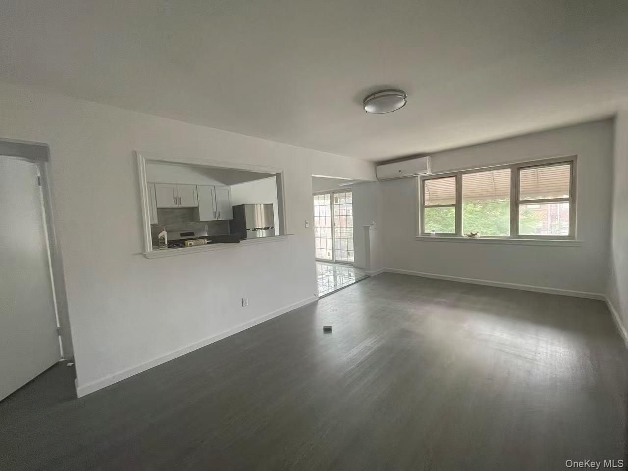 Single Family 71st Queens, NY 11370, MLS-948723-3