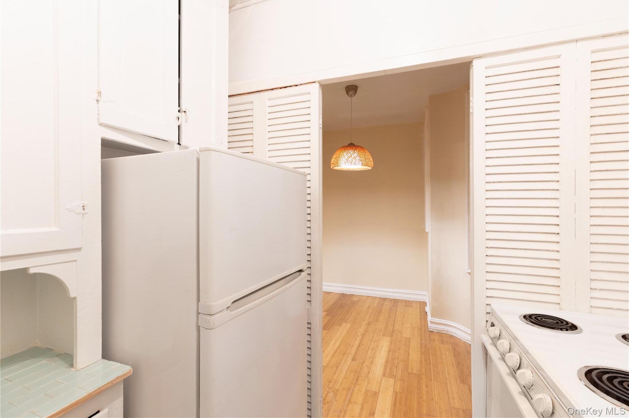 Coop 75th  Queens, NY 11375, MLS-948731-17