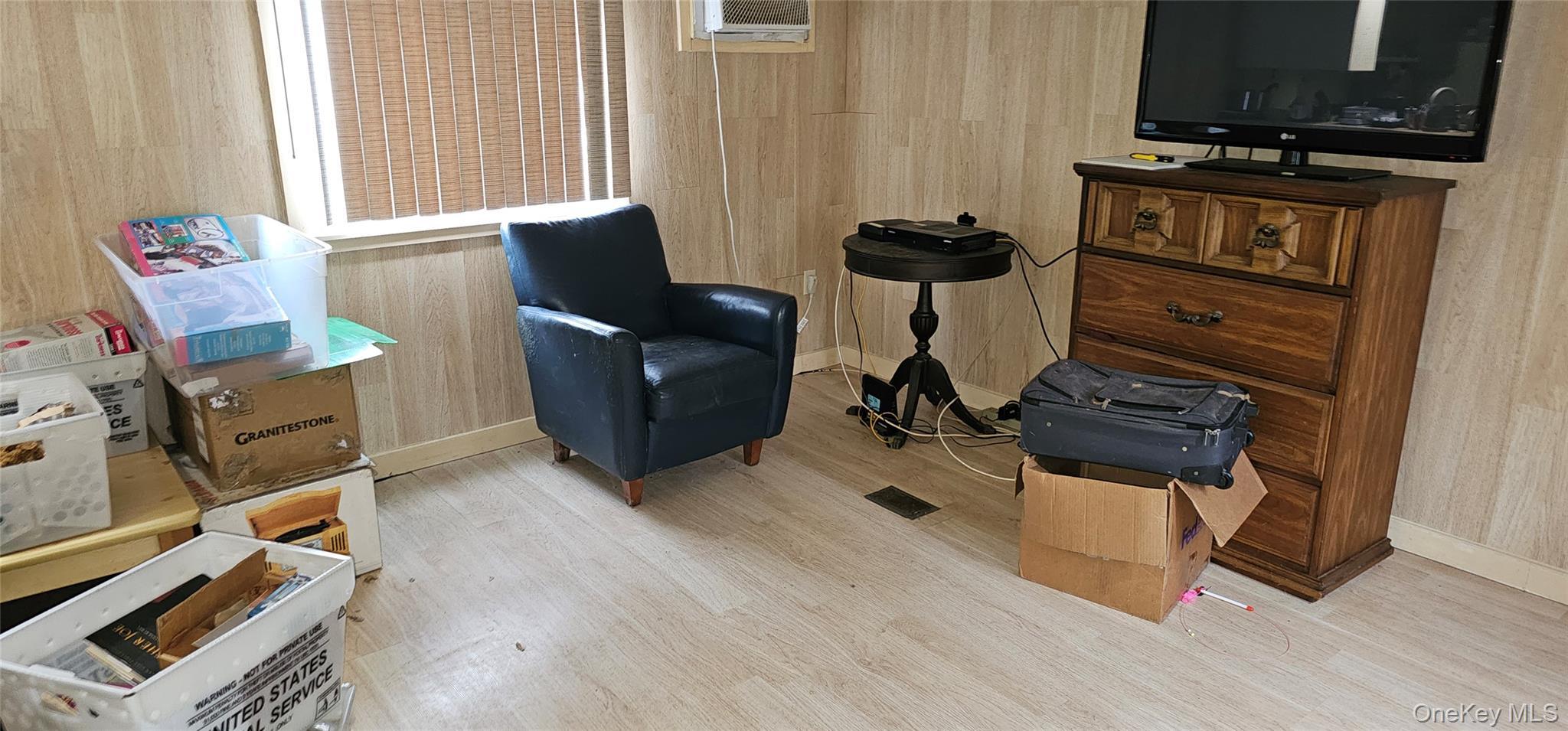 Single Family Riverleigh  Suffolk County, NY 11901, MLS-948763-4