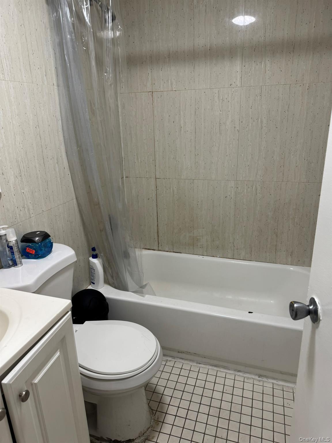 Single Family 10th Queens, NY 11106, MLS-948764-14