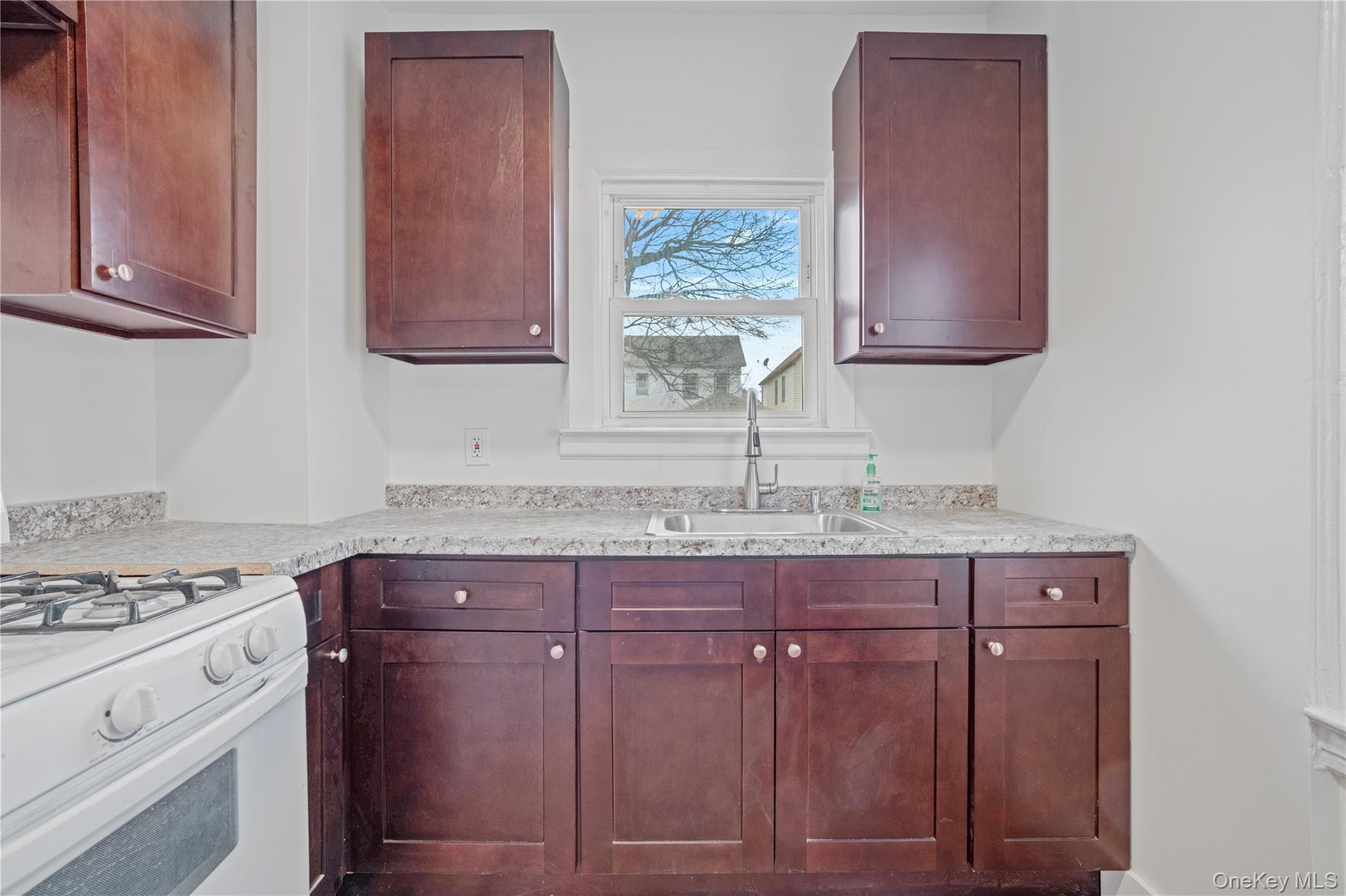 Single Family 205th  Queens, NY 11423, MLS-948793-15