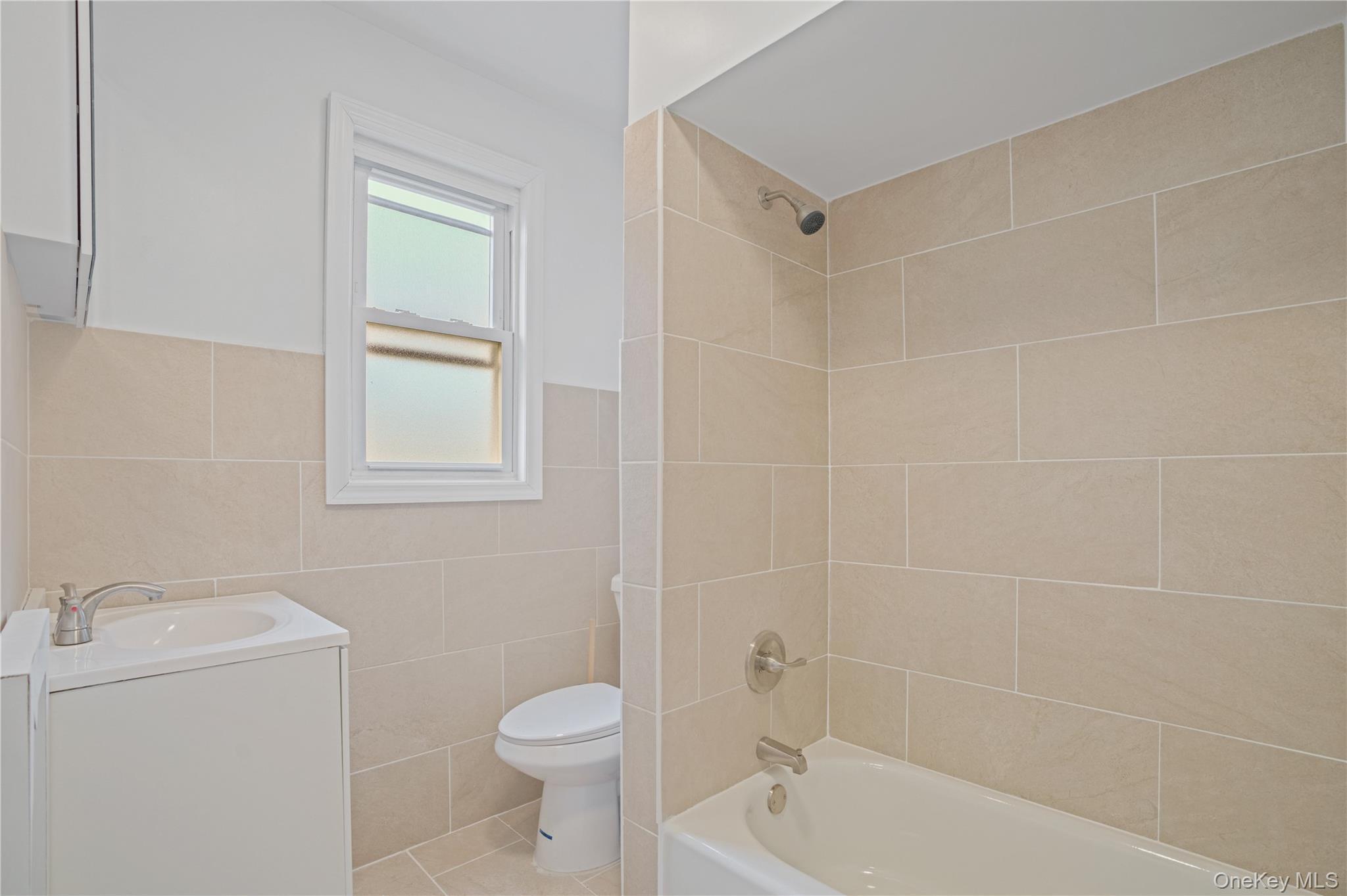 Single Family 205th  Queens, NY 11423, MLS-948793-20