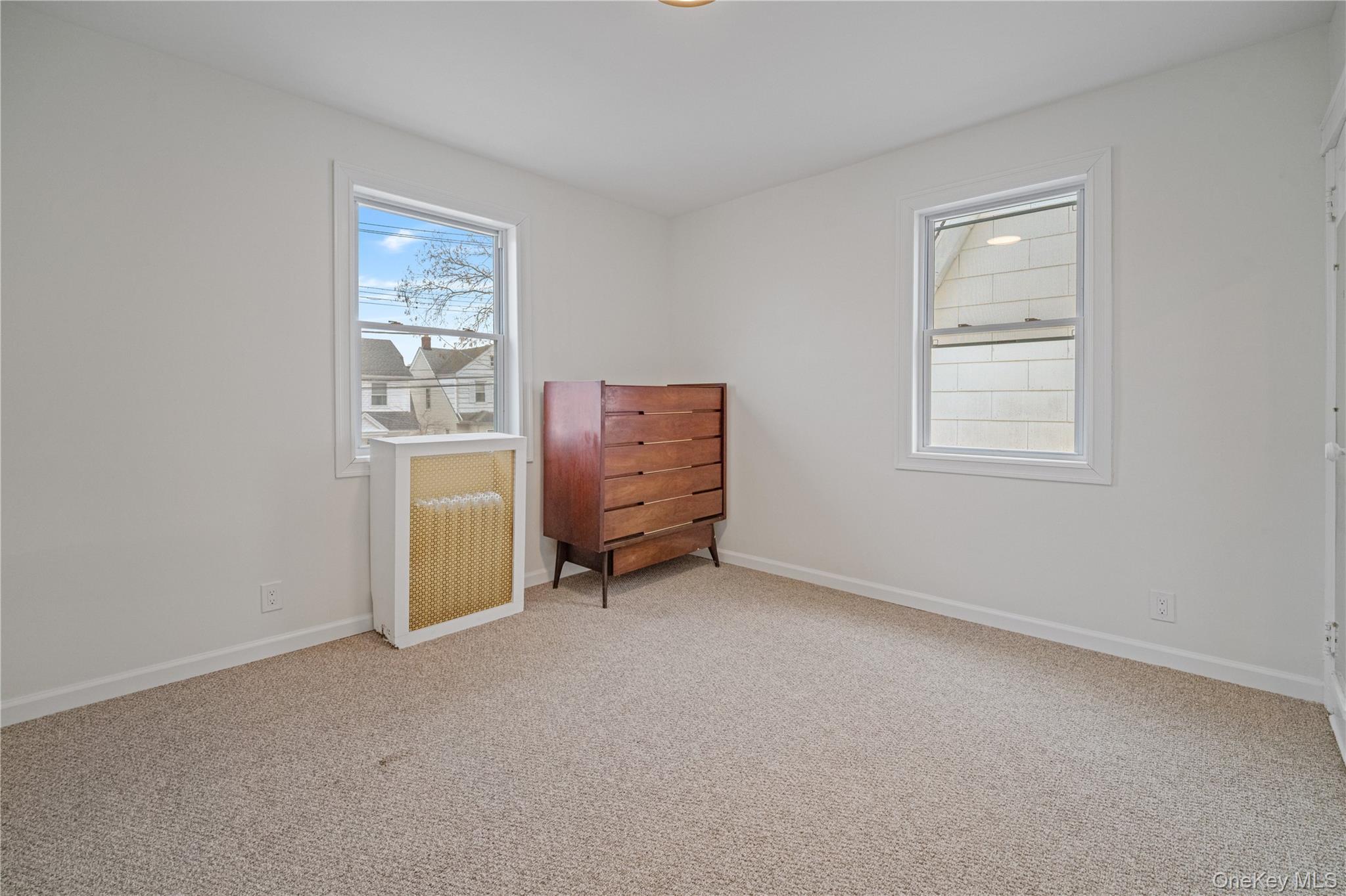 Single Family 205th  Queens, NY 11423, MLS-948793-22