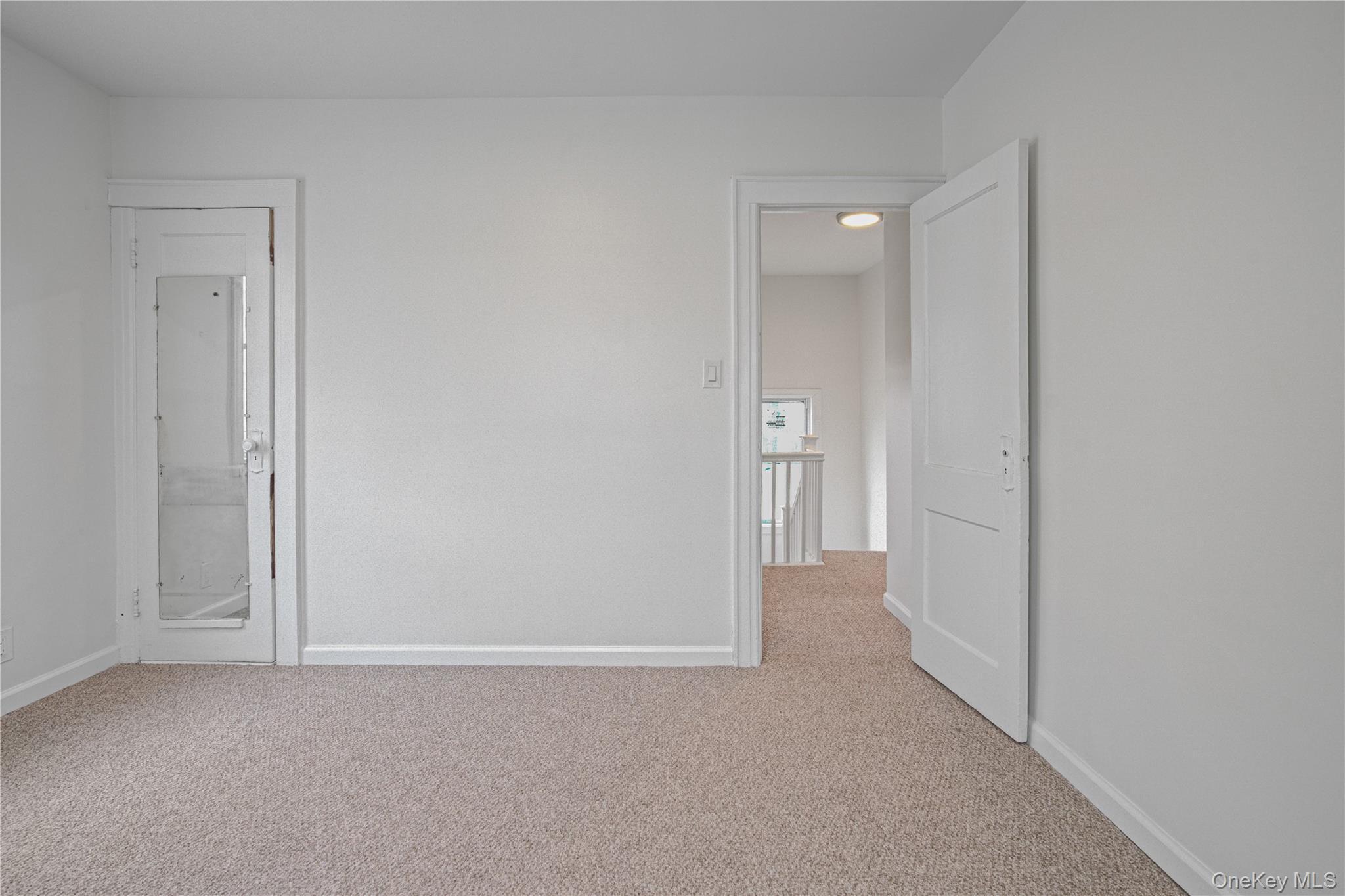 Single Family 205th  Queens, NY 11423, MLS-948793-23