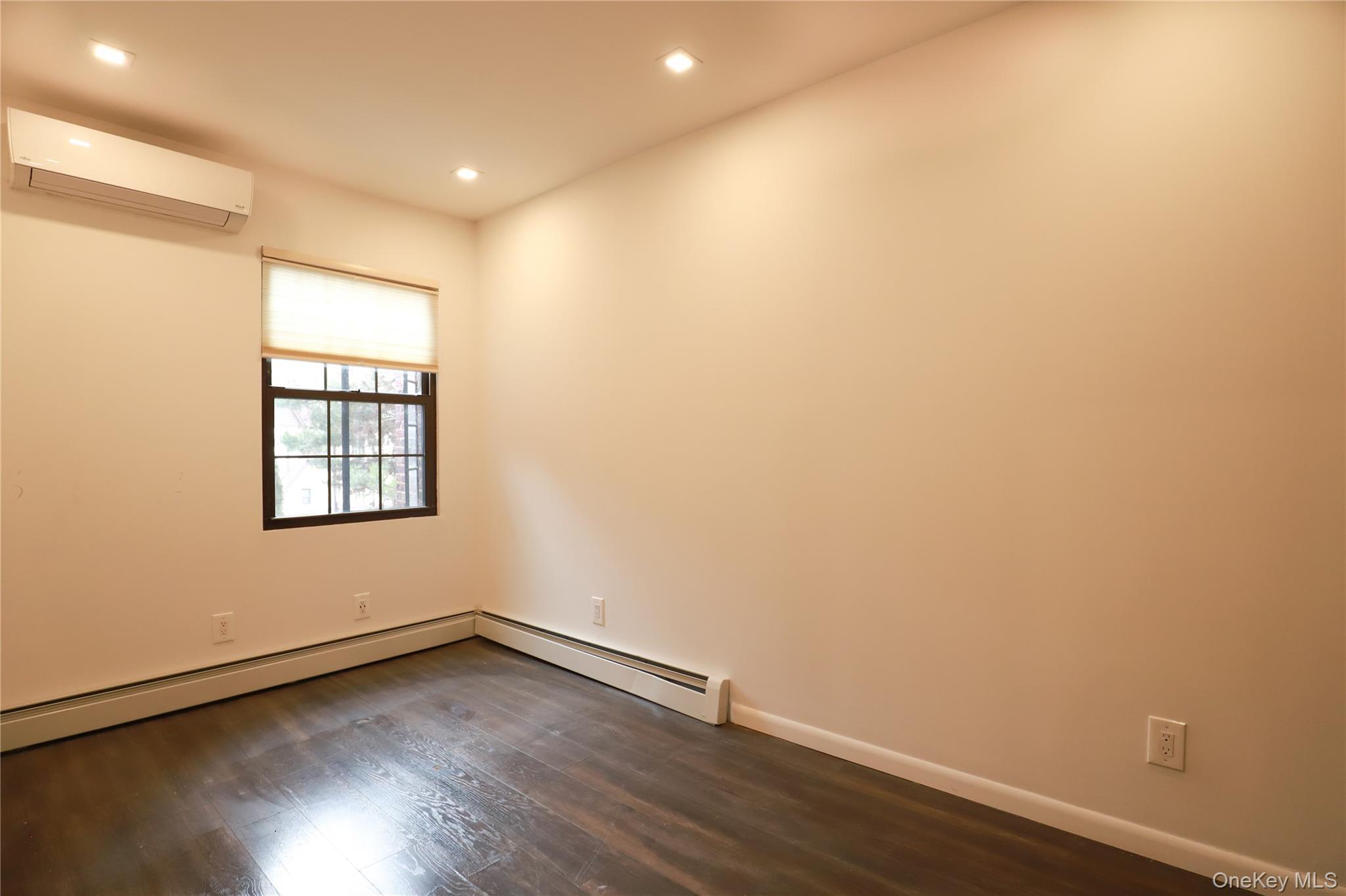 Single Family 190th  Queens, NY 11358, MLS-948846-13