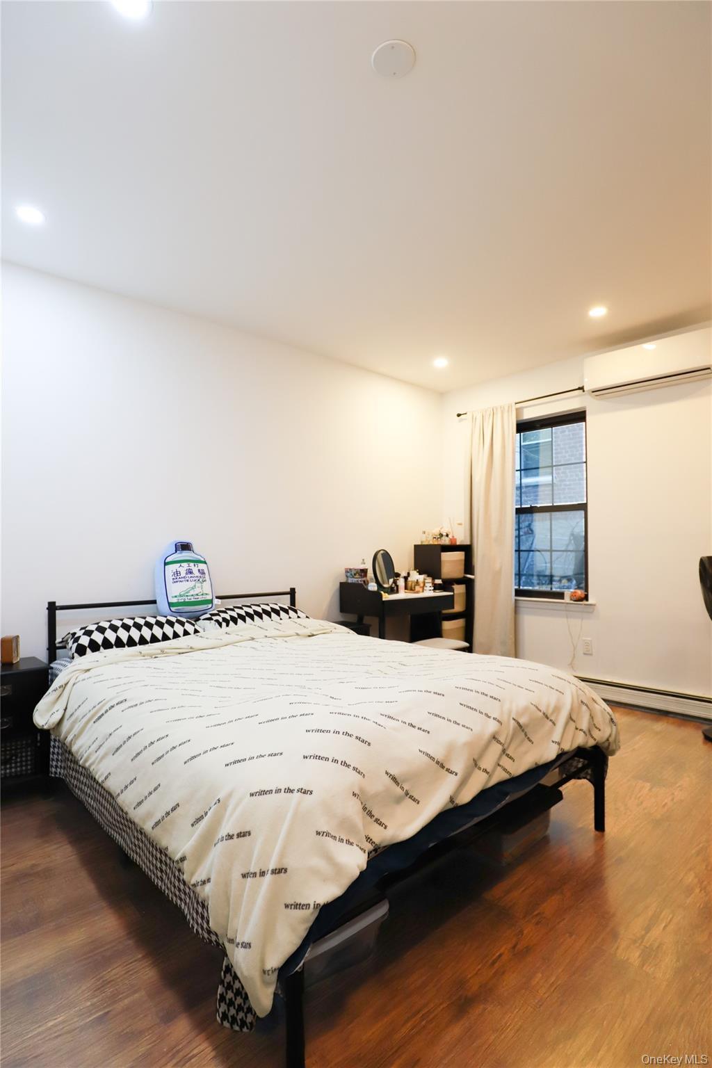 Single Family 190th  Queens, NY 11358, MLS-948846-31