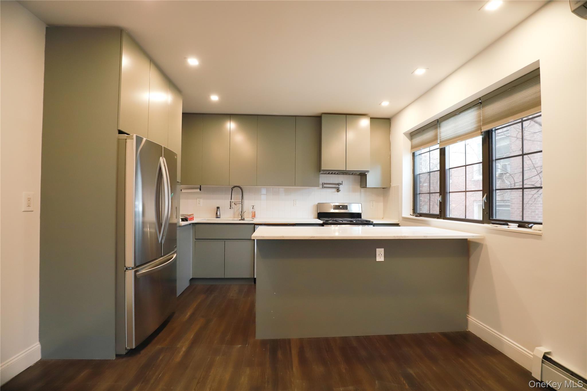 Single Family 190th  Queens, NY 11358, MLS-948846-4