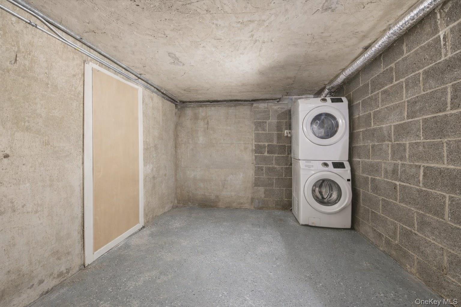 Single Family Ely  Bronx, NY 10466, MLS-948871-17