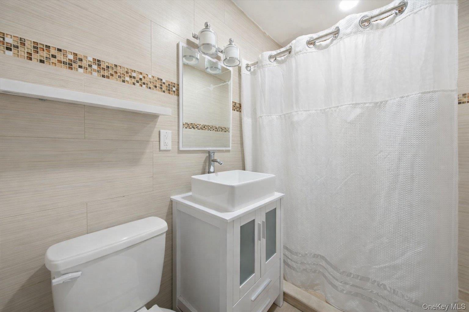 Single Family Ely  Bronx, NY 10466, MLS-948871-5