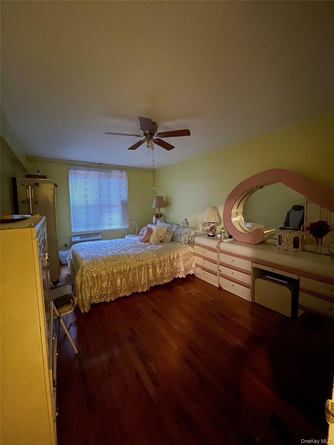 Coop Colden  Queens, NY 11355, MLS-948932-8