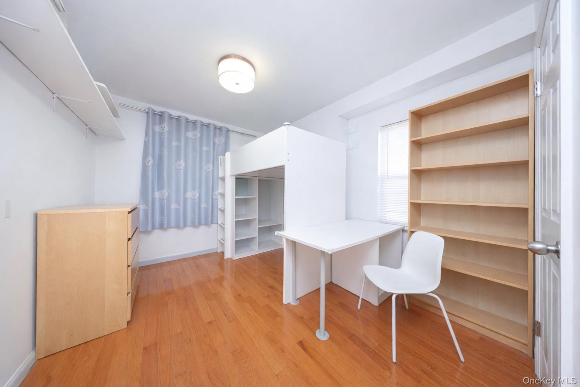 Single Family 216th  Queens, NY 11364, MLS-948946-11