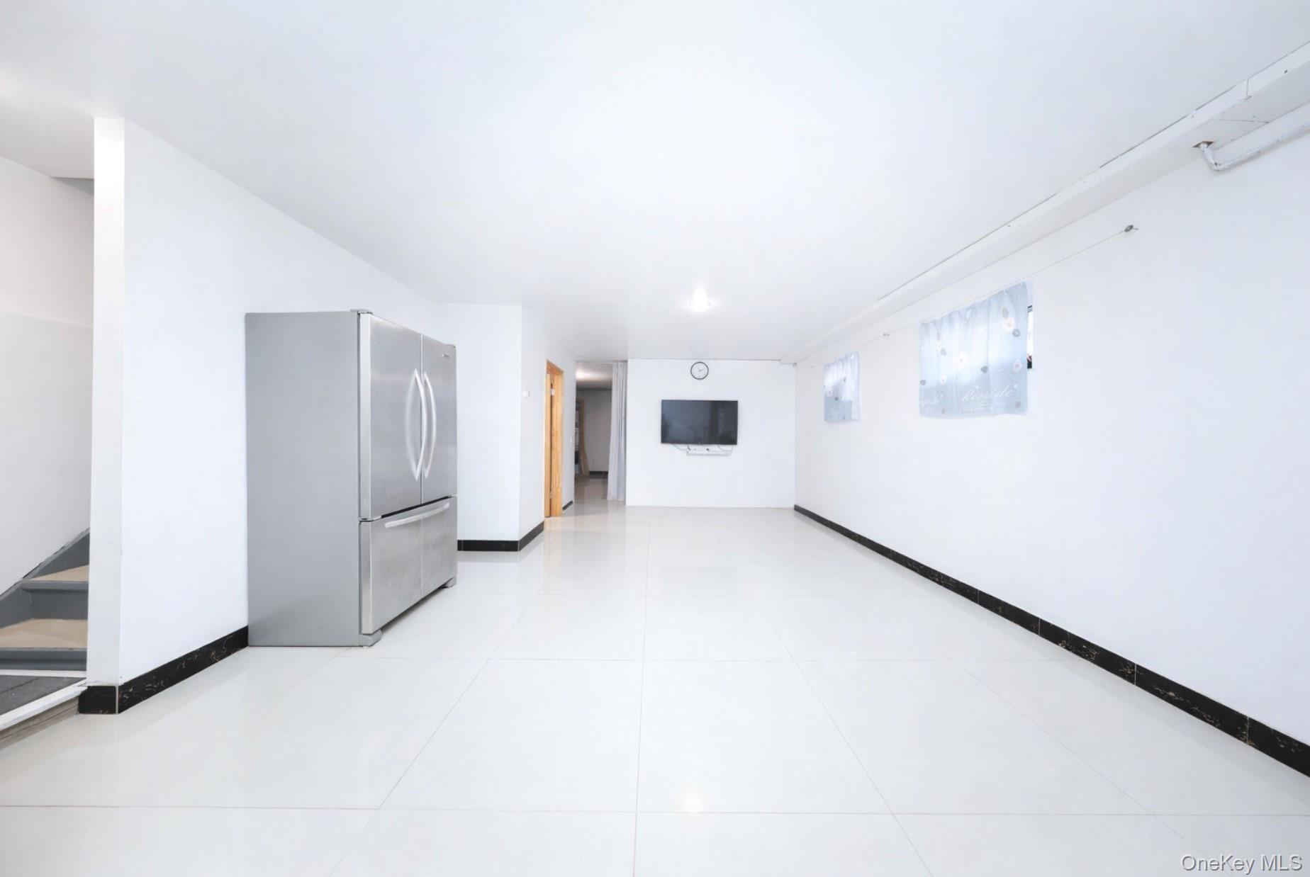 Single Family 216th  Queens, NY 11364, MLS-948946-14