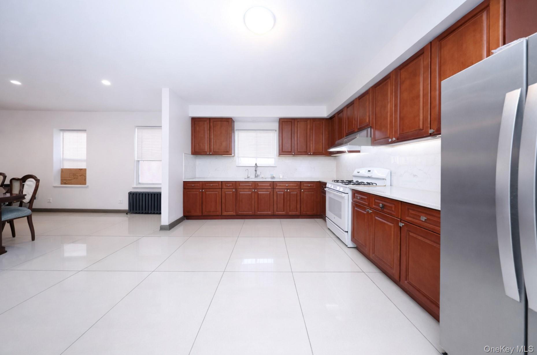 Single Family 216th  Queens, NY 11364, MLS-948946-6