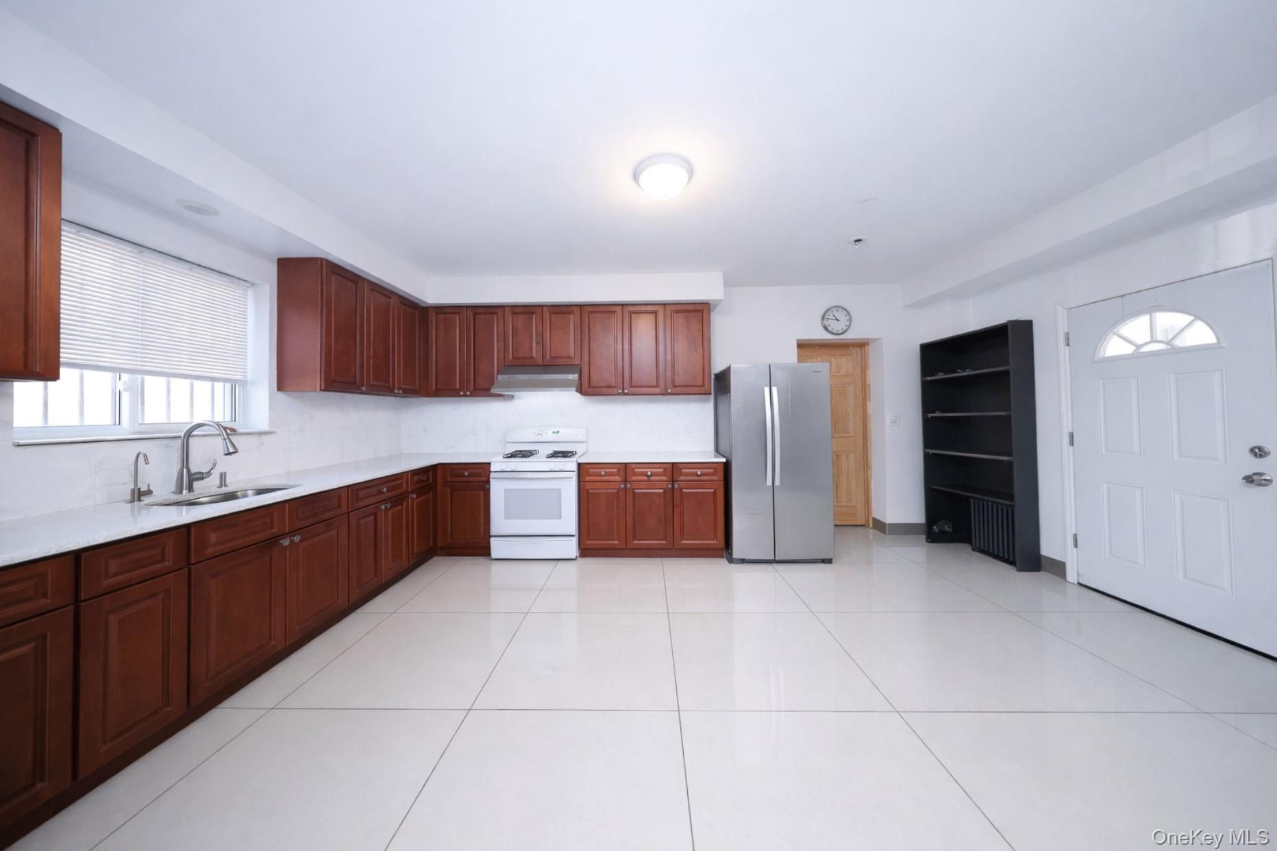 Single Family 216th  Queens, NY 11364, MLS-948946-7