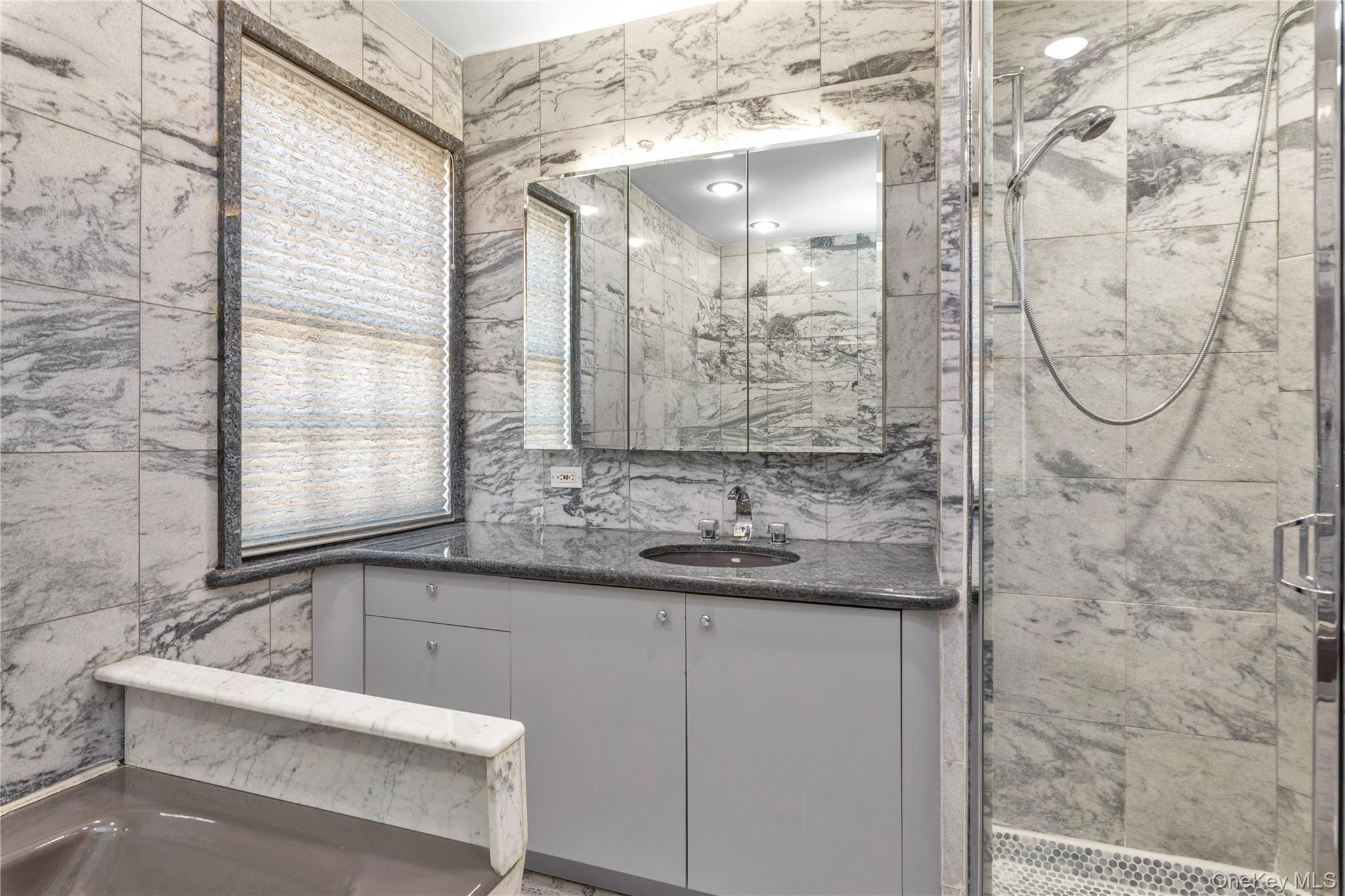 Single Family 9th Queens, NY 11357, MLS-948969-13