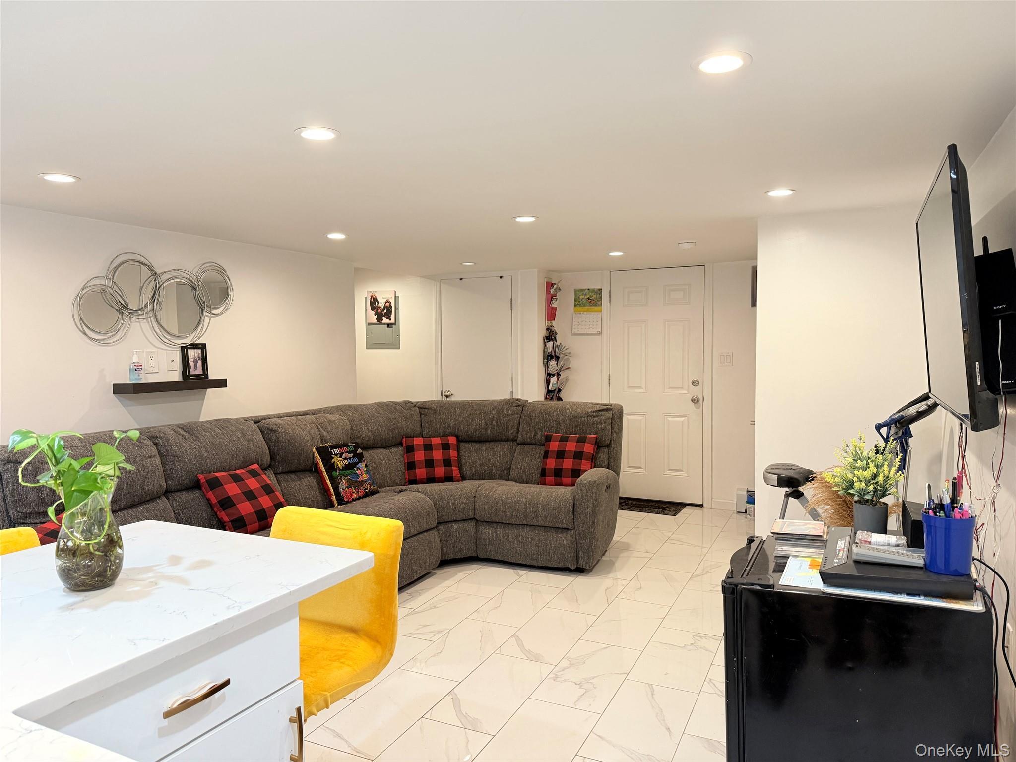 Single Family Williams  Brooklyn, NY 11207, MLS-948984-44