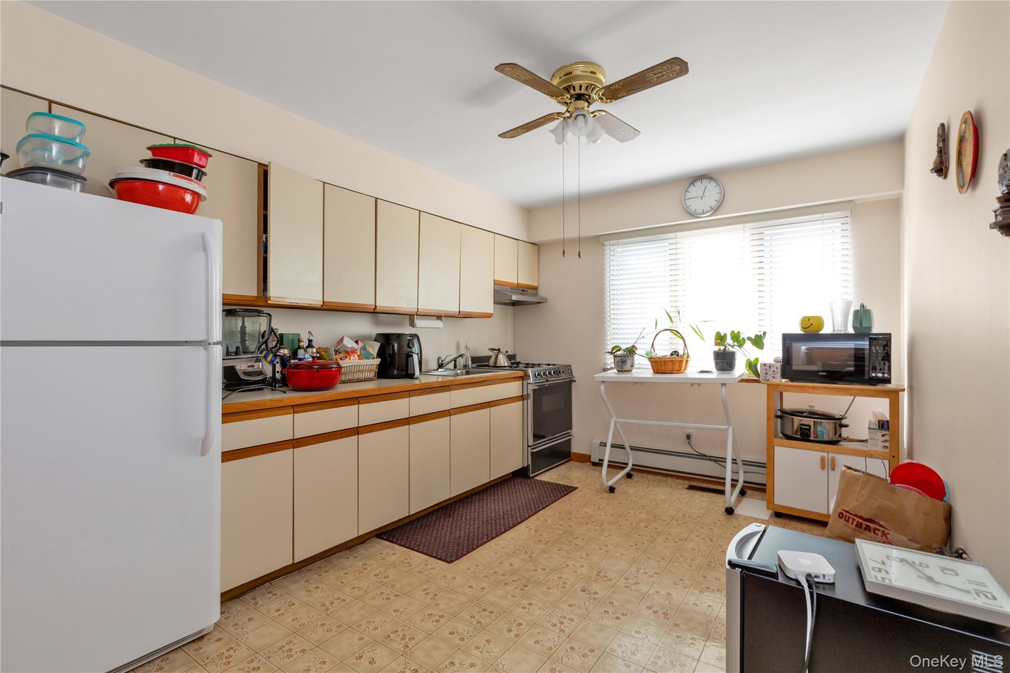 Single Family Douglaston  Queens, NY 11362, MLS-948985-17