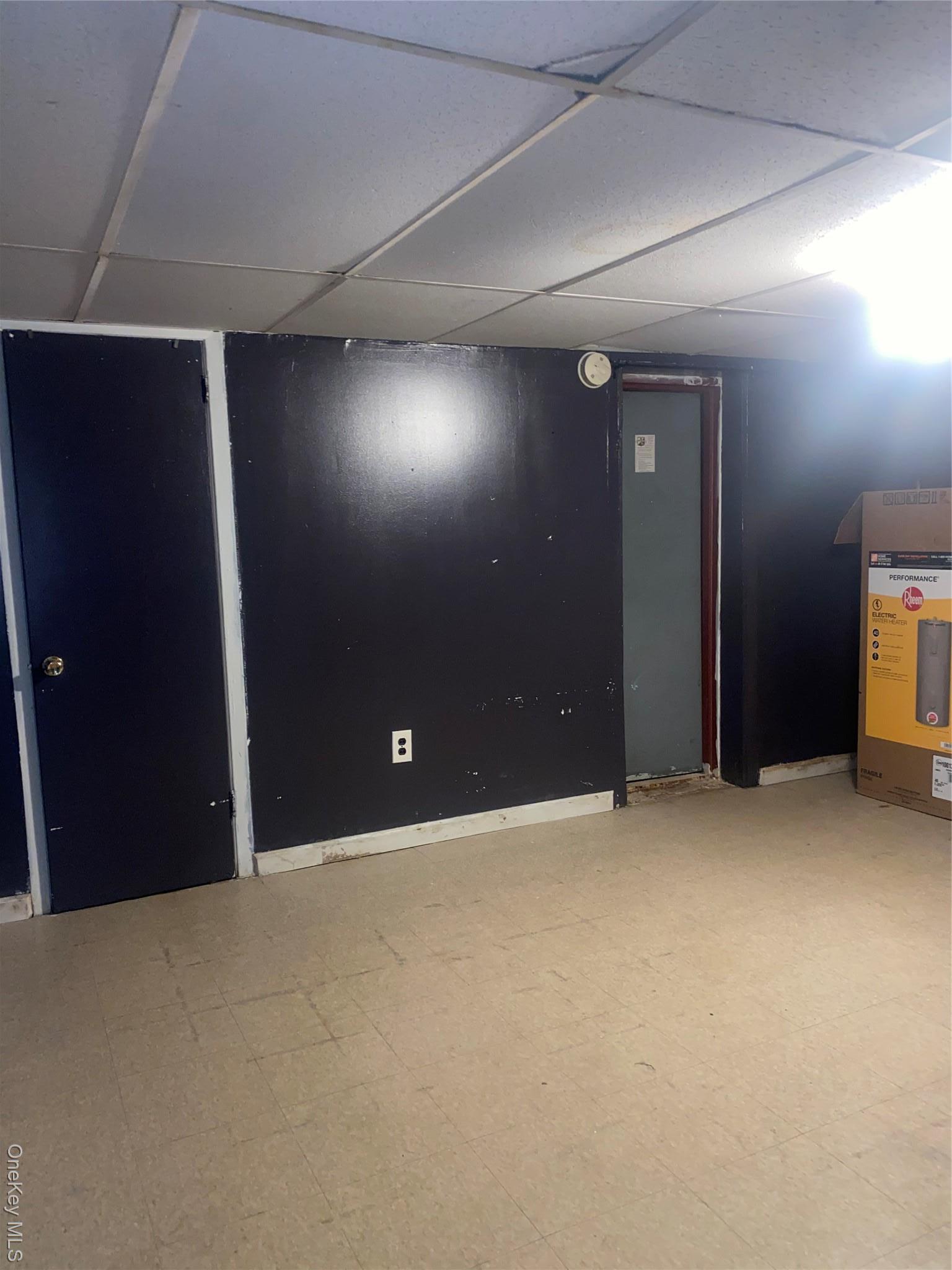 Single Family Mulford  Bronx, NY 10461, MLS-948988-4