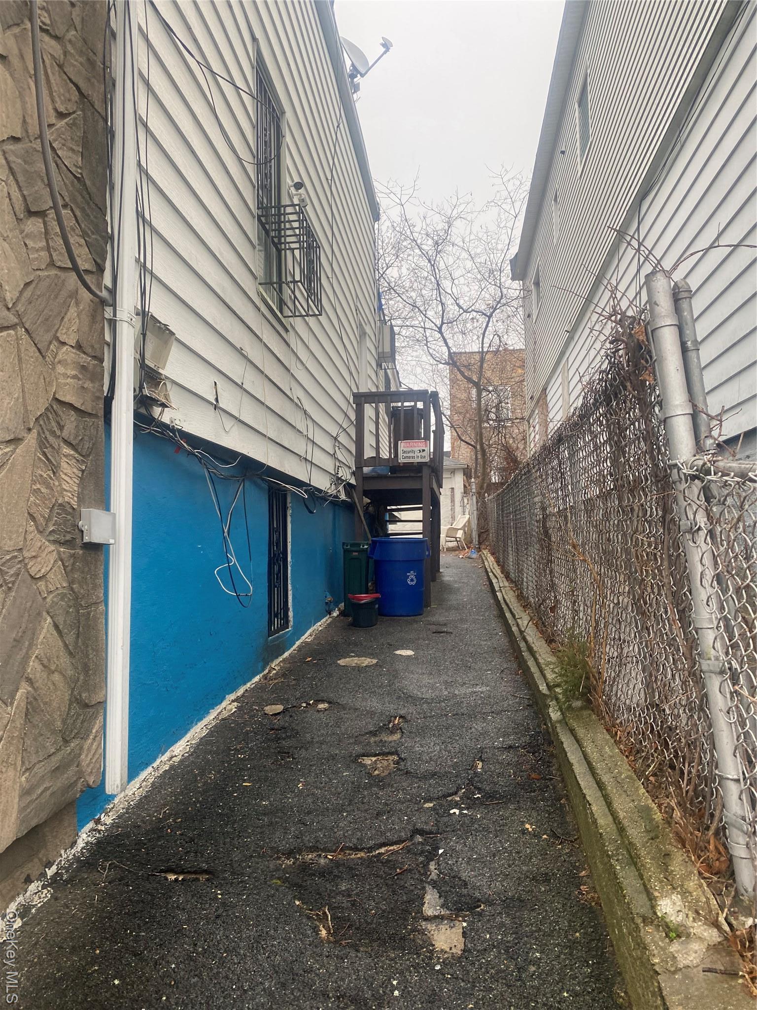 Single Family Mulford  Bronx, NY 10461, MLS-948988-7