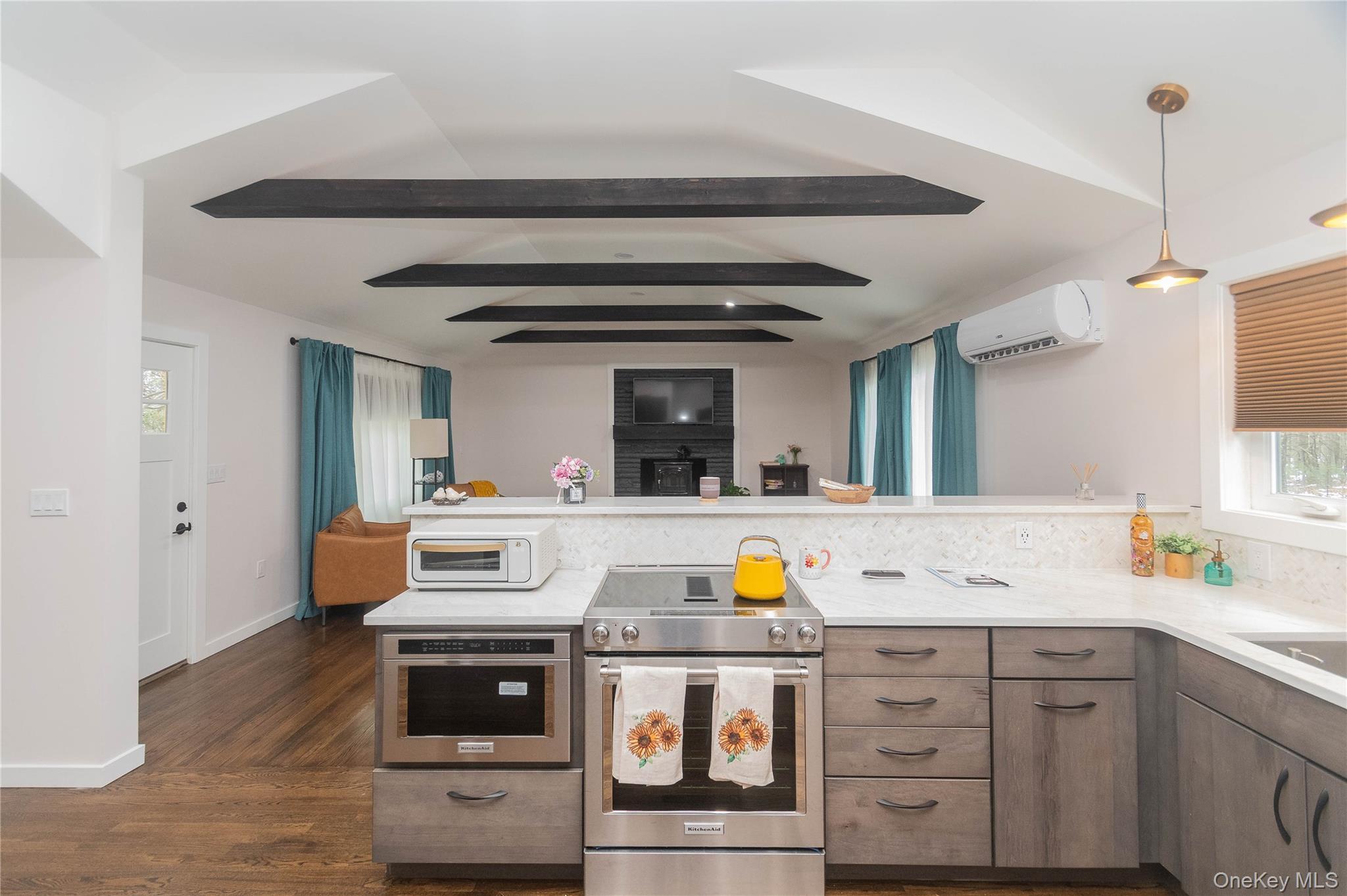 Single Family Mill Ulster County, NY 12461, MLS-949005-11