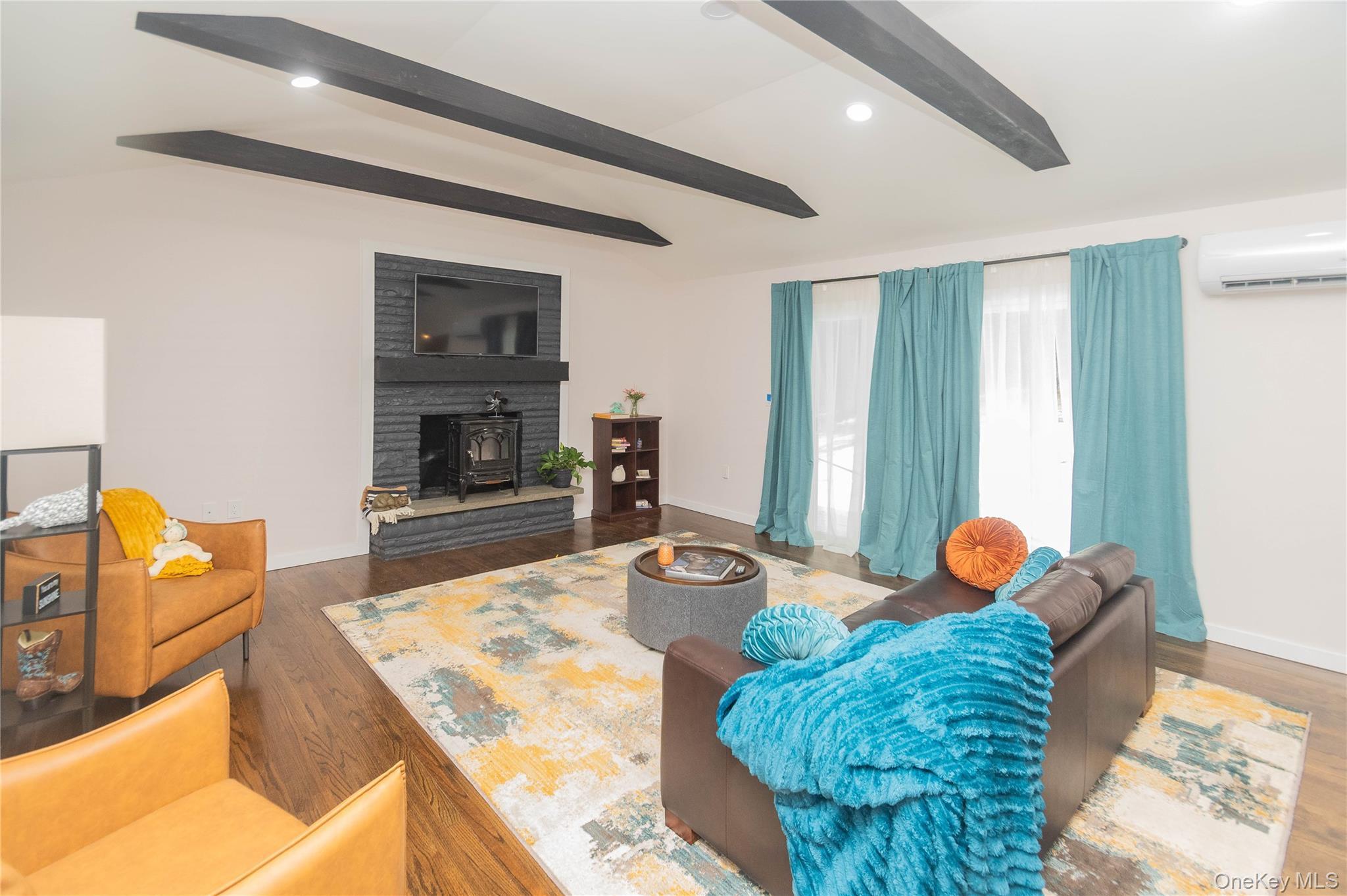 Single Family Mill Ulster County, NY 12461, MLS-949005-14