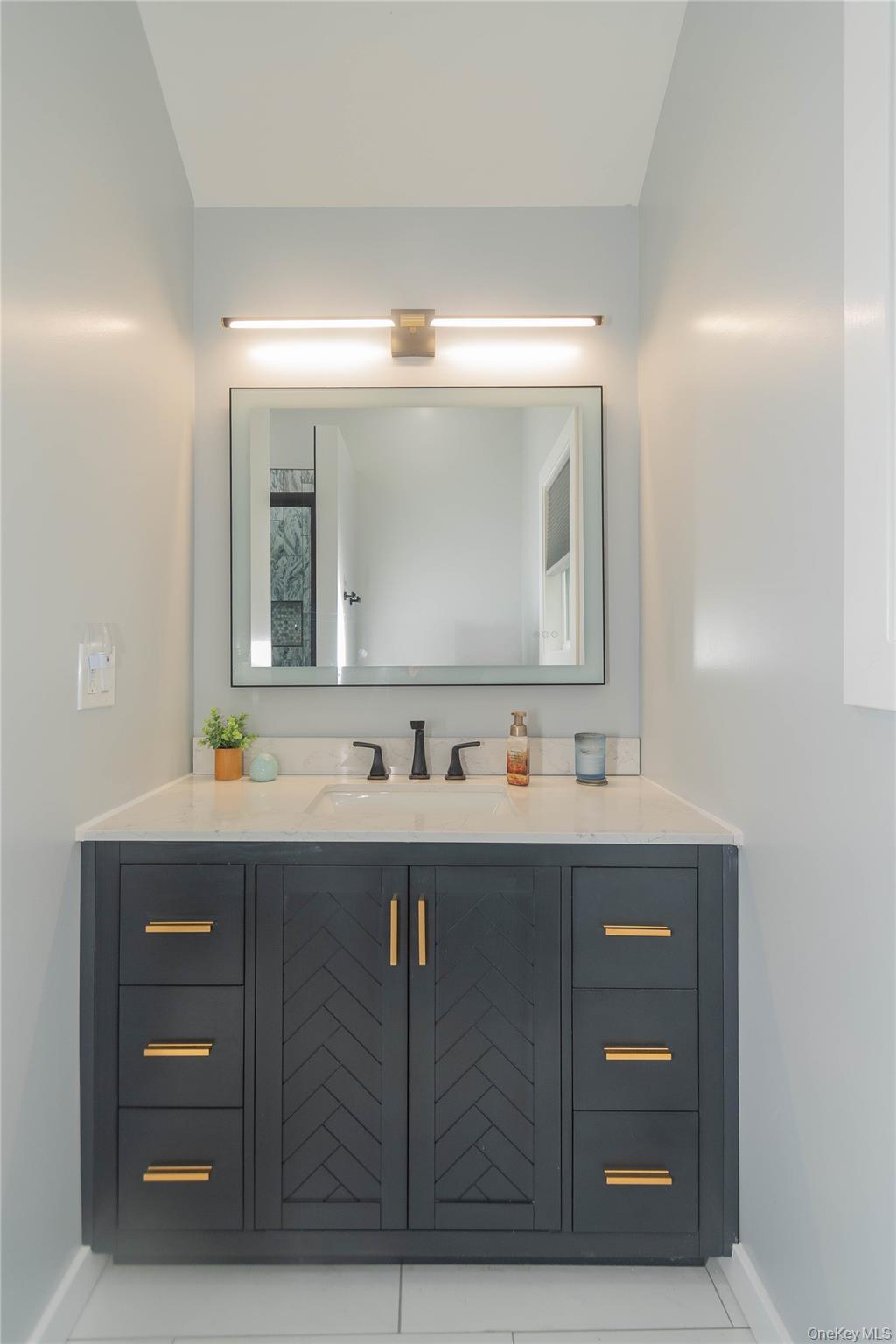 Single Family Mill Ulster County, NY 12461, MLS-949005-25