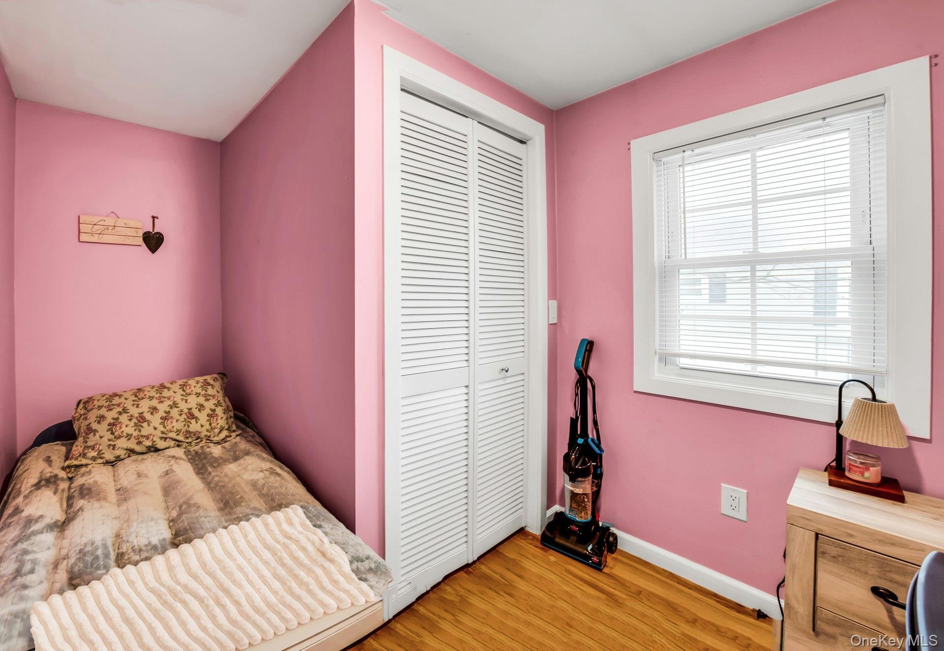 Single Family Valley Forge  Suffolk County, NY 11716, MLS-949011-12