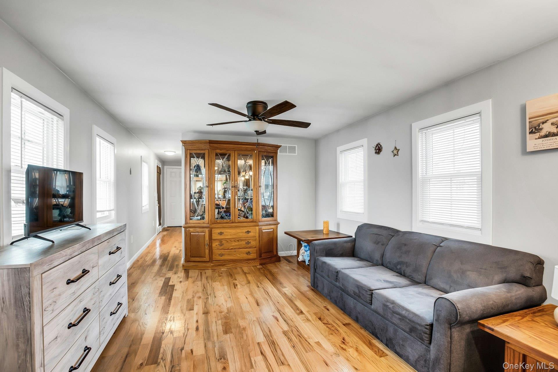 Single Family Valley Forge  Suffolk County, NY 11716, MLS-949011-4