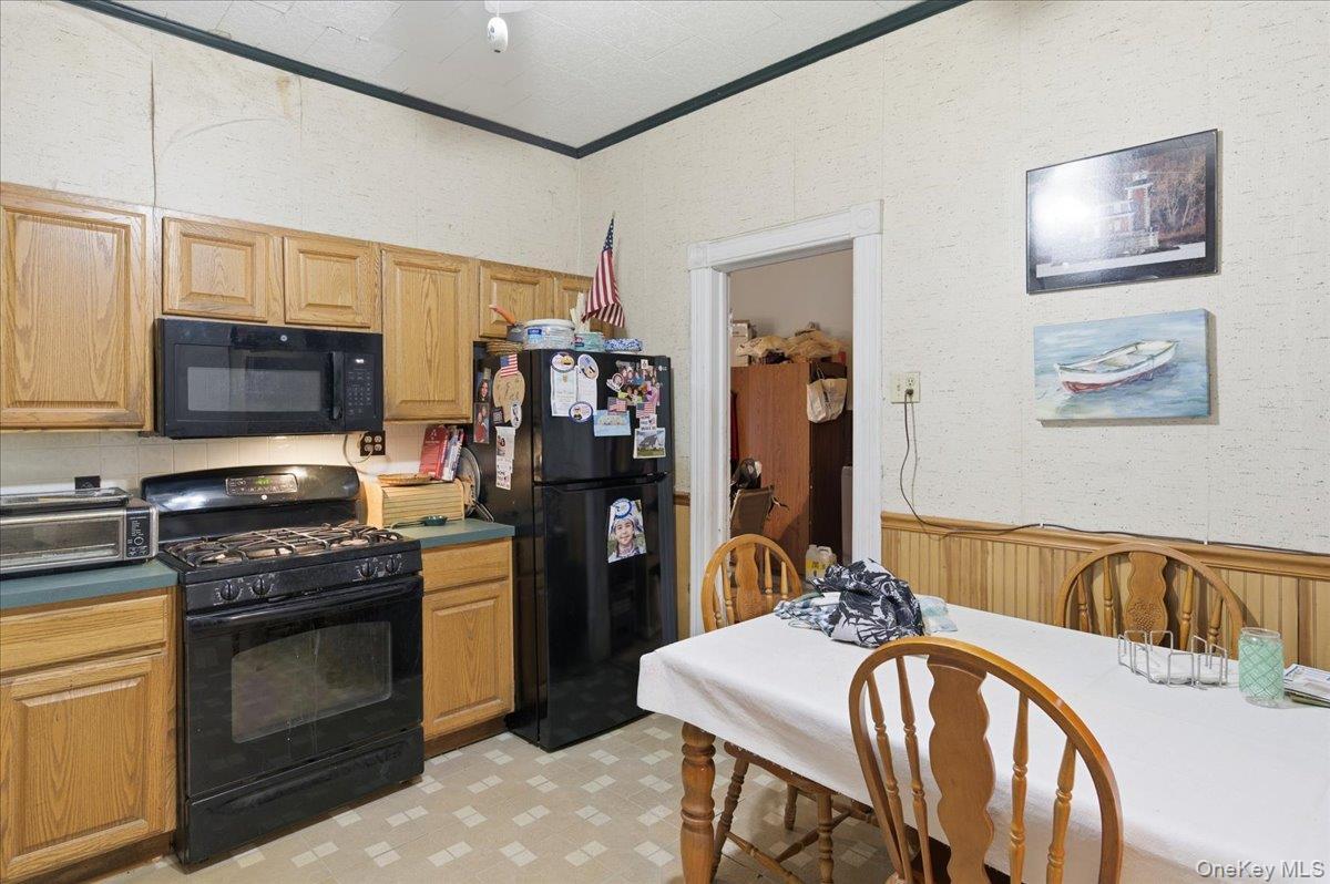 Single Family Summit  Greene County, NY 12414, MLS-949021-33