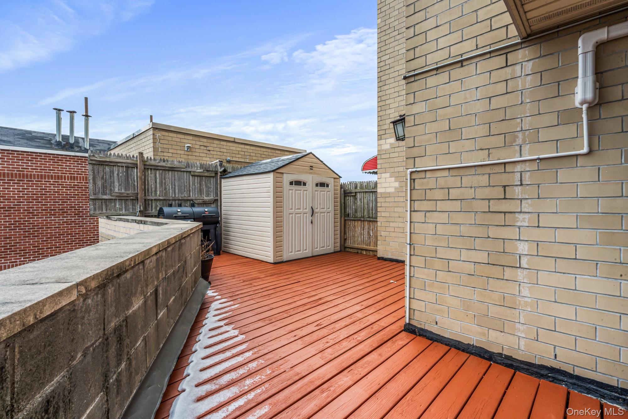 Condo Queens  Queens, NY 11373, MLS-949038-16