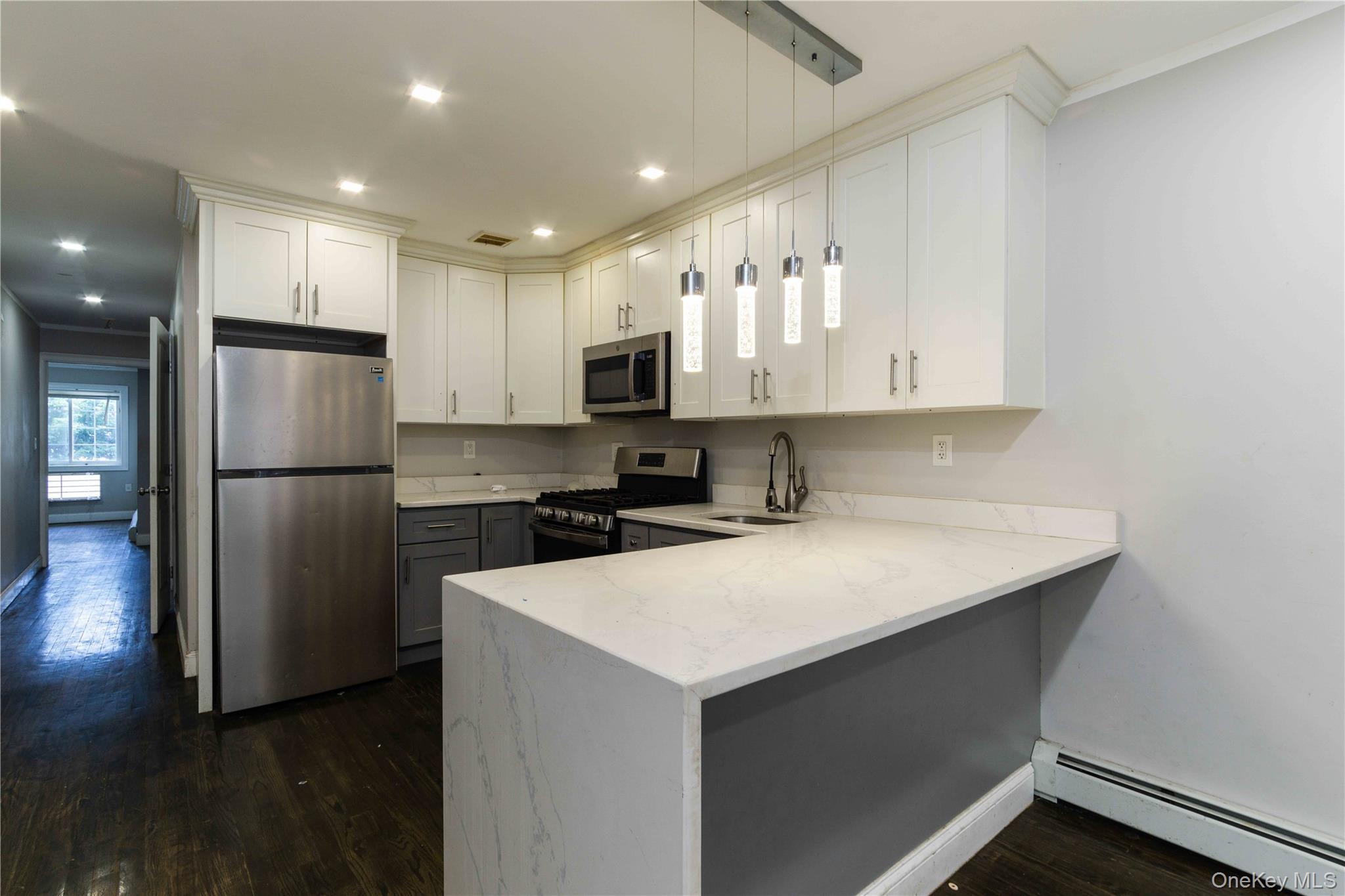 Single Family Beach 96th  Queens, NY 11693, MLS-949041-17