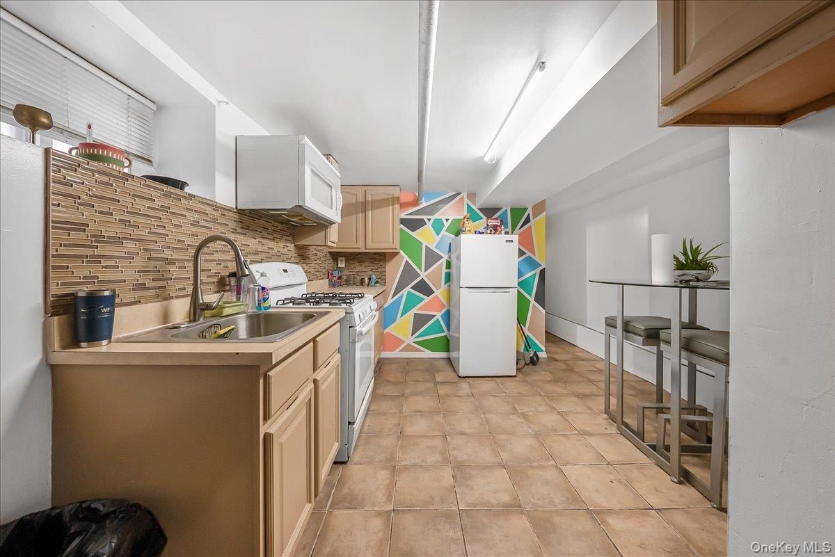 Single Family 158th  Queens, NY 11434, MLS-949048-10