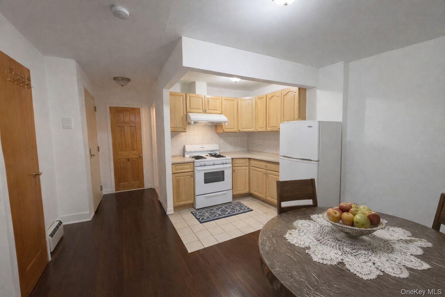 Condo 35th Queens, NY 11354, MLS-949104-4