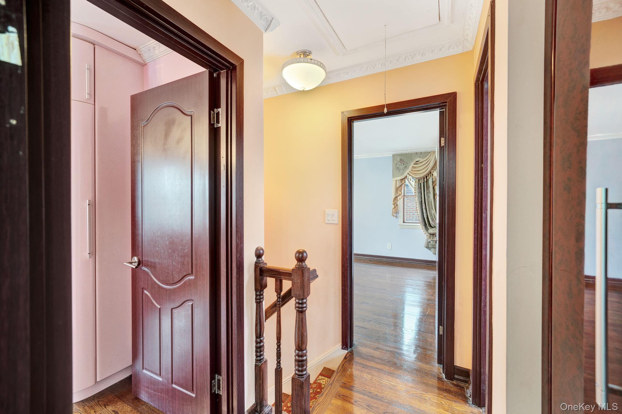 Single Family Chevy Chase Queens, NY 11432, MLS-949130-18