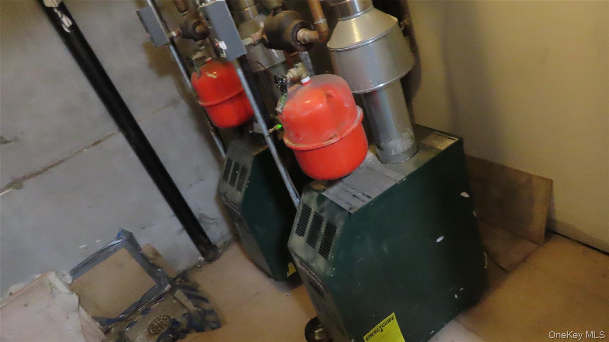 Single Family 44th  Queens, NY 11368, MLS-949155-7