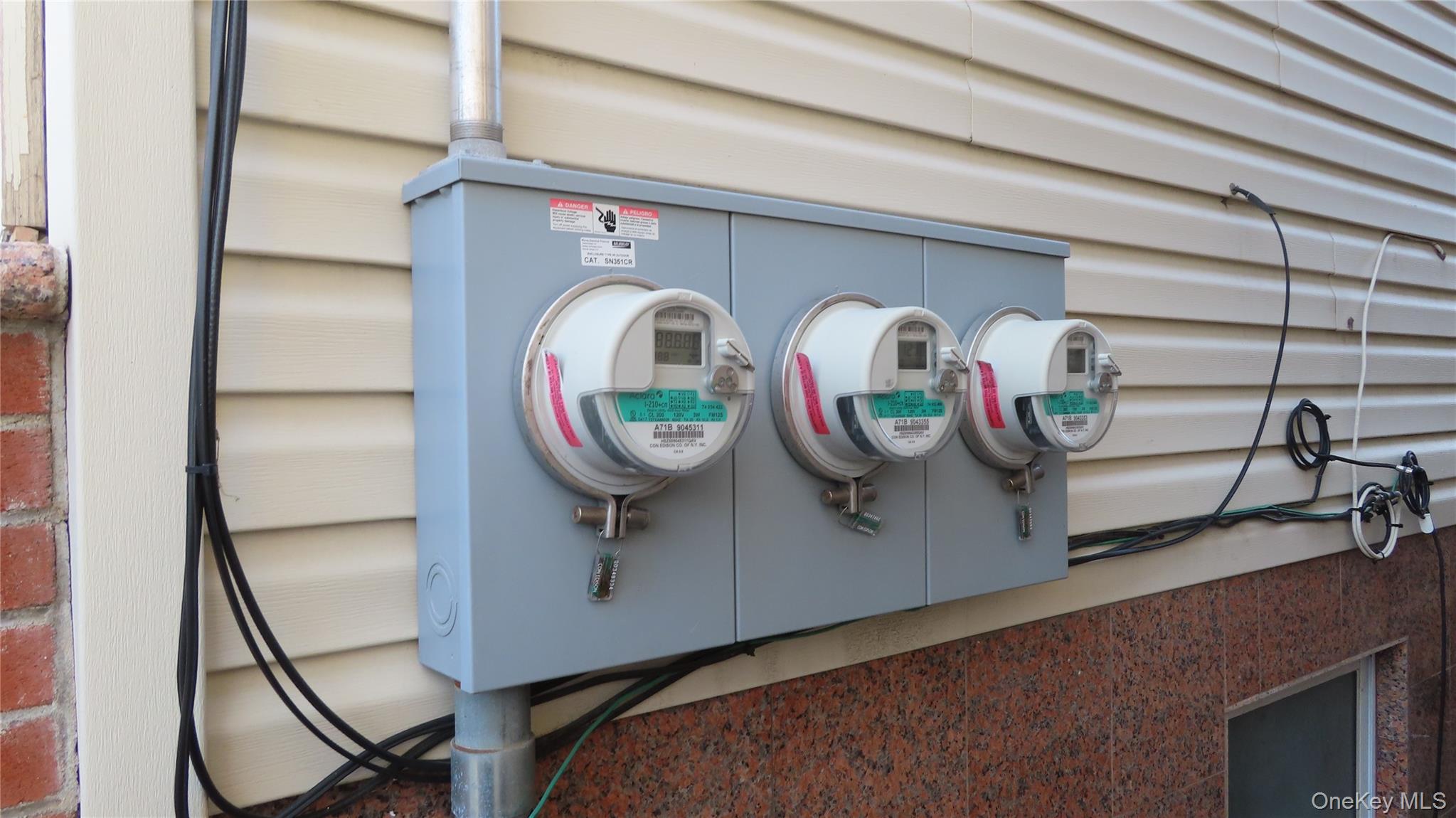 Single Family 44th  Queens, NY 11368, MLS-949155-8