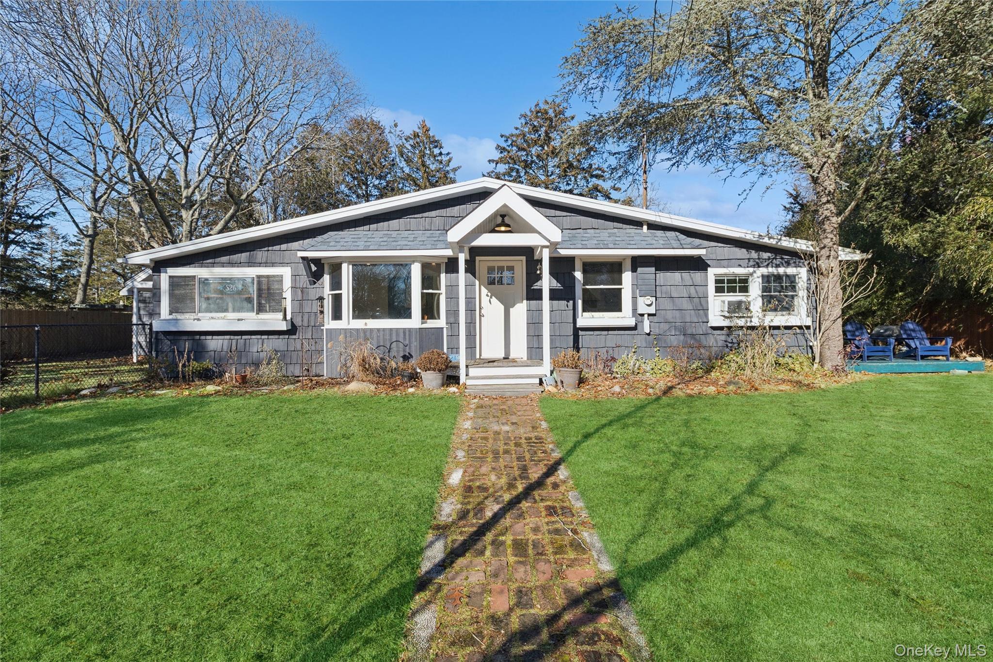 Single Family Springville  Suffolk County, NY 11946, MLS-949175-2