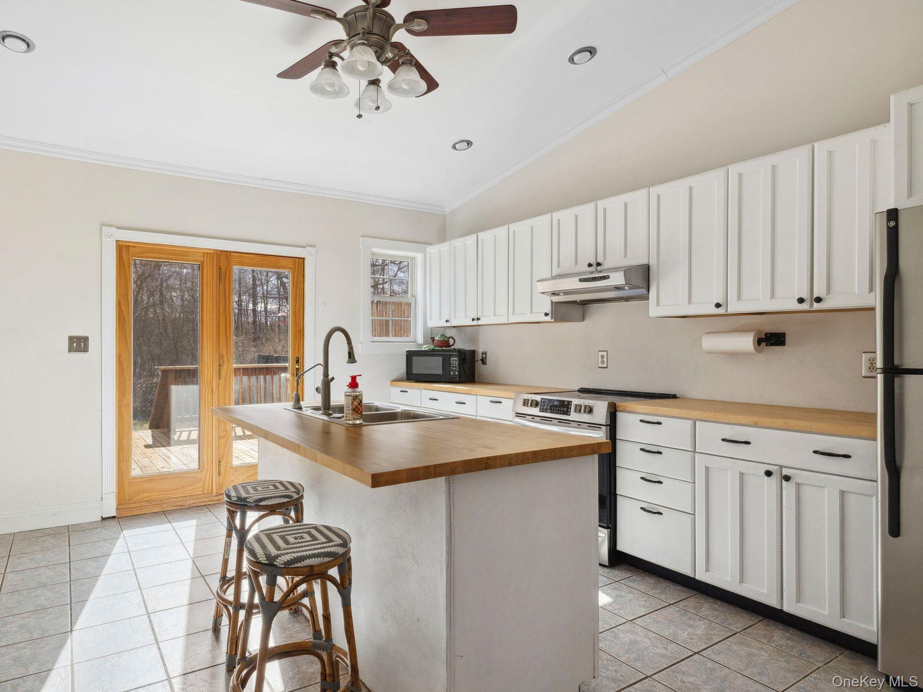 Single Family Brick Row  Greene County, NY 12015, MLS-949197-10