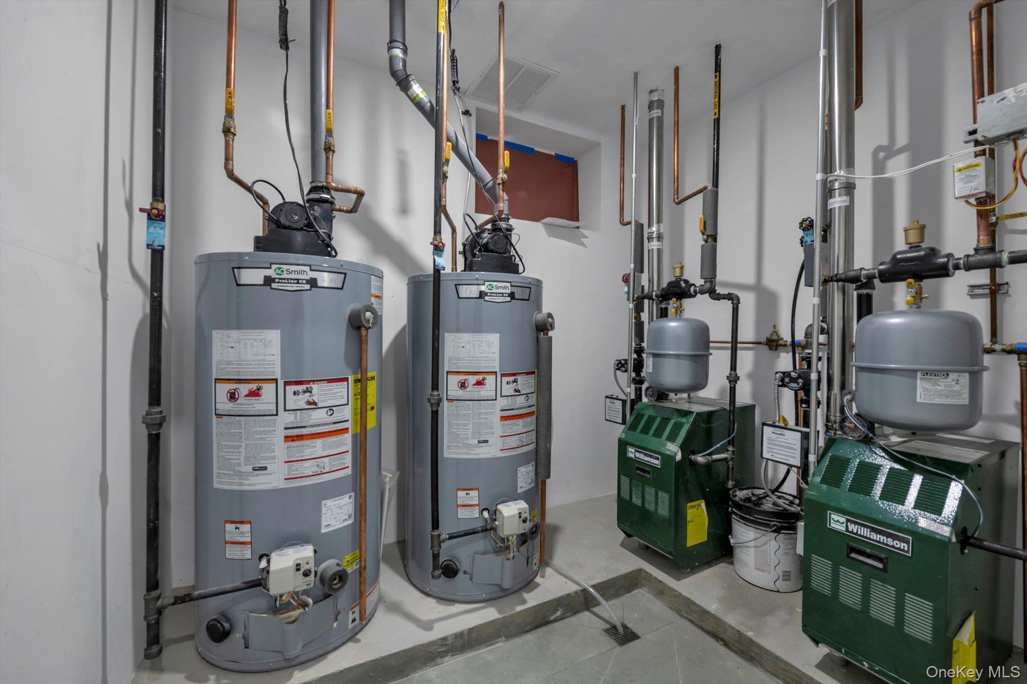 Single Family 88th  Queens, NY 11421, MLS-949226-24