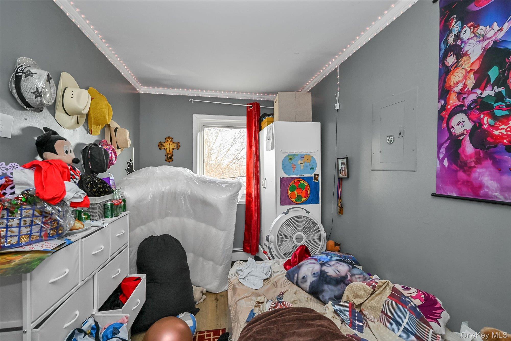 Single Family 59th  Queens, NY 11378, MLS-949235-16