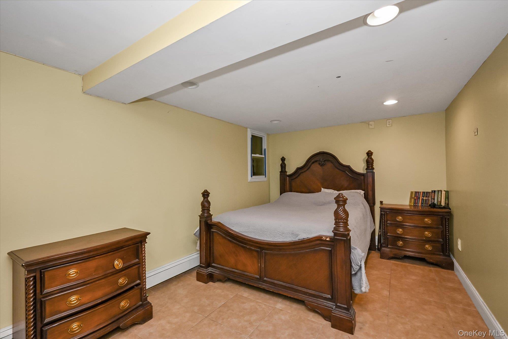 Single Family 59th  Queens, NY 11378, MLS-949235-21